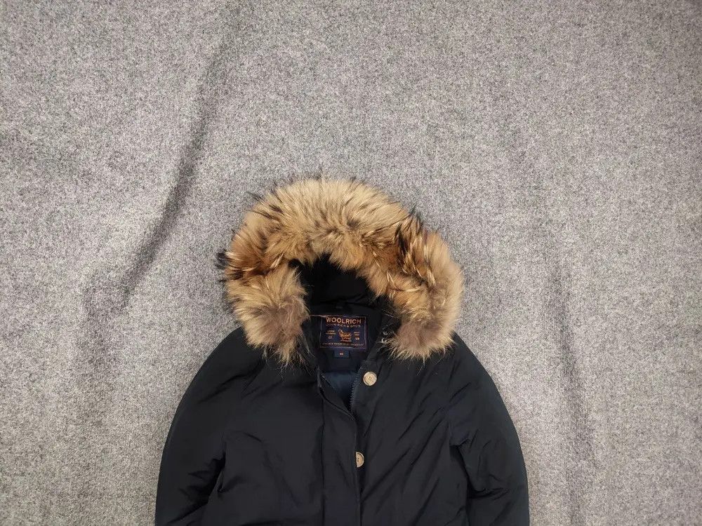 Woolrich Woolen Mills Woolrich Arctic Raccoon Down parka blue Fur hooded Jacket Size XS / US 0-2 / IT 36-38 - 2 Thumbnail