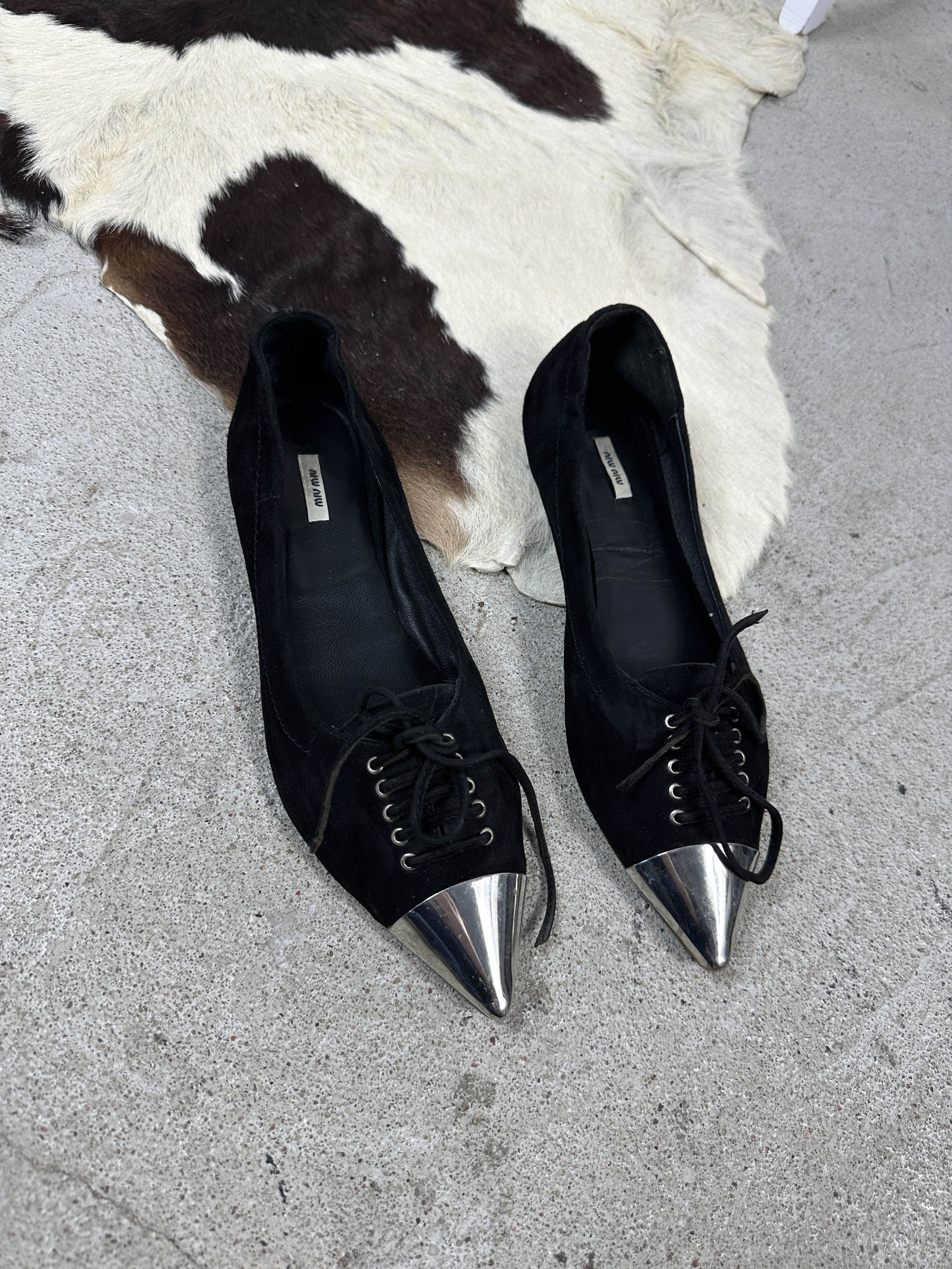 Miu Miu × Vintage Vintage Leather Y2K Preppy Miu Miu Steel Tip Ballerinas Size US 7.5 / IT 37.5 - 1 Thumbnail