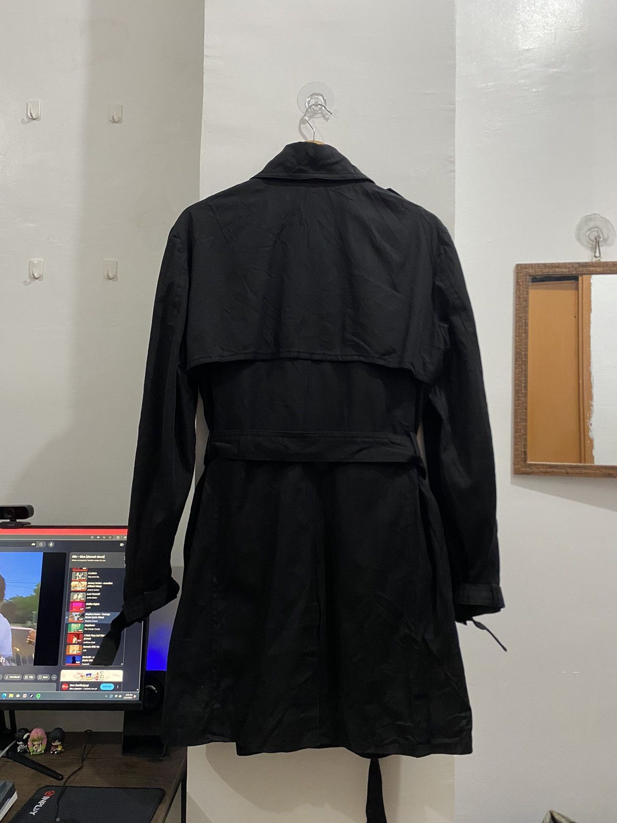 Wooyoungmi WOOYOUNGMI DOUBLE BREASTED BLACK TRENCH COAT Size M / US 6-8 / IT 42-44 - 2 Thumbnail