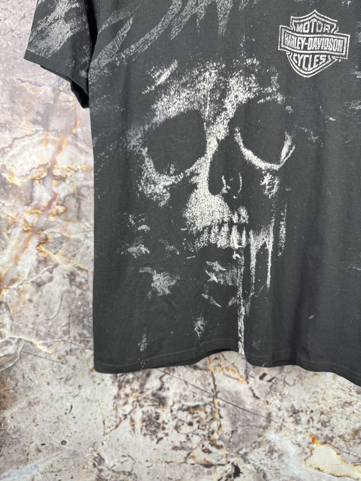 Harley Davidson Harley Davidson Skull Graphic TShirt Newmarket England Black Size US M / EU 48-50 / 2 - 7 Thumbnail