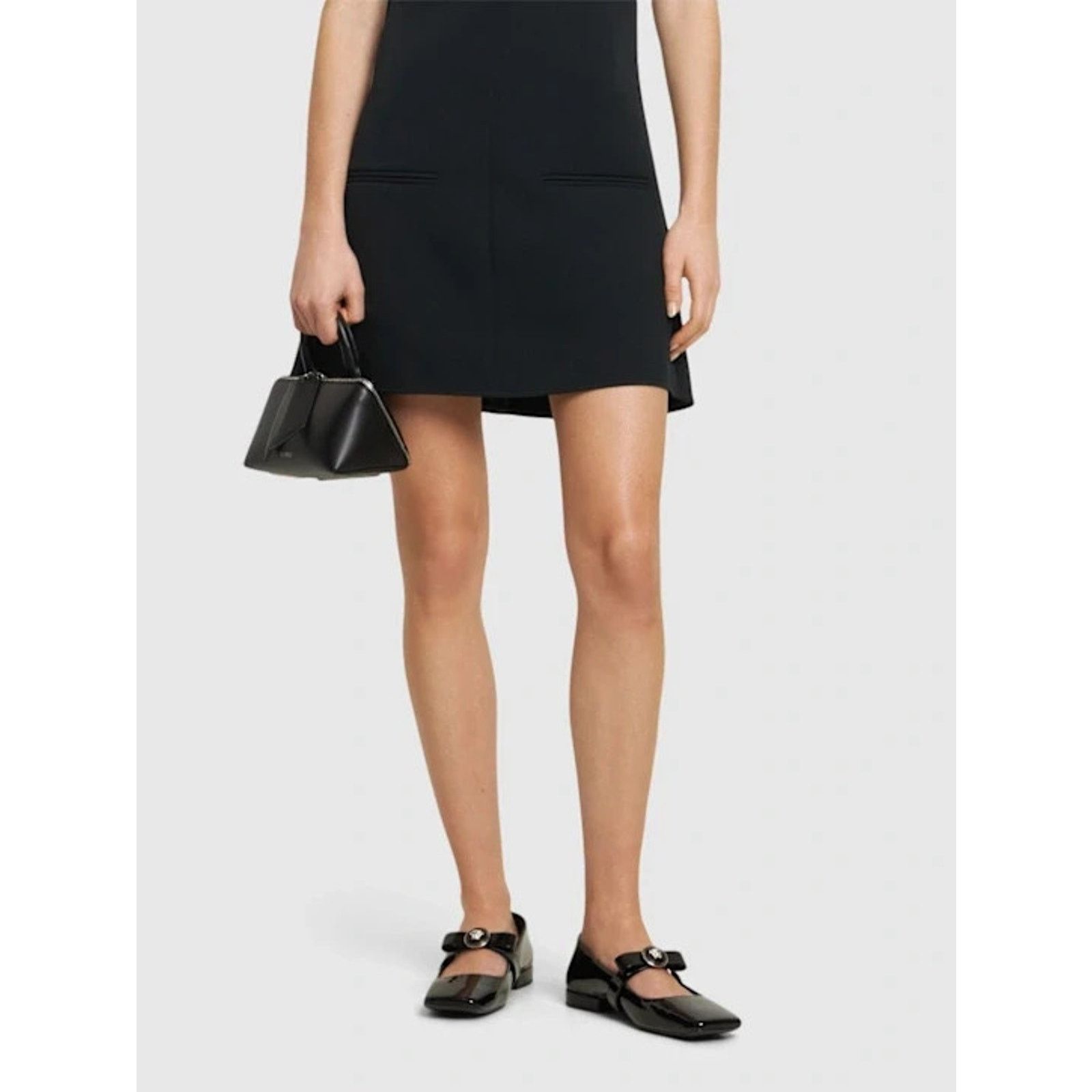 Versace VERSACE BLACK PATENT LEATHER COIN MEDUSA HEAD BOW FLATS 40 Size US 10 / IT 40 - 2 Thumbnail