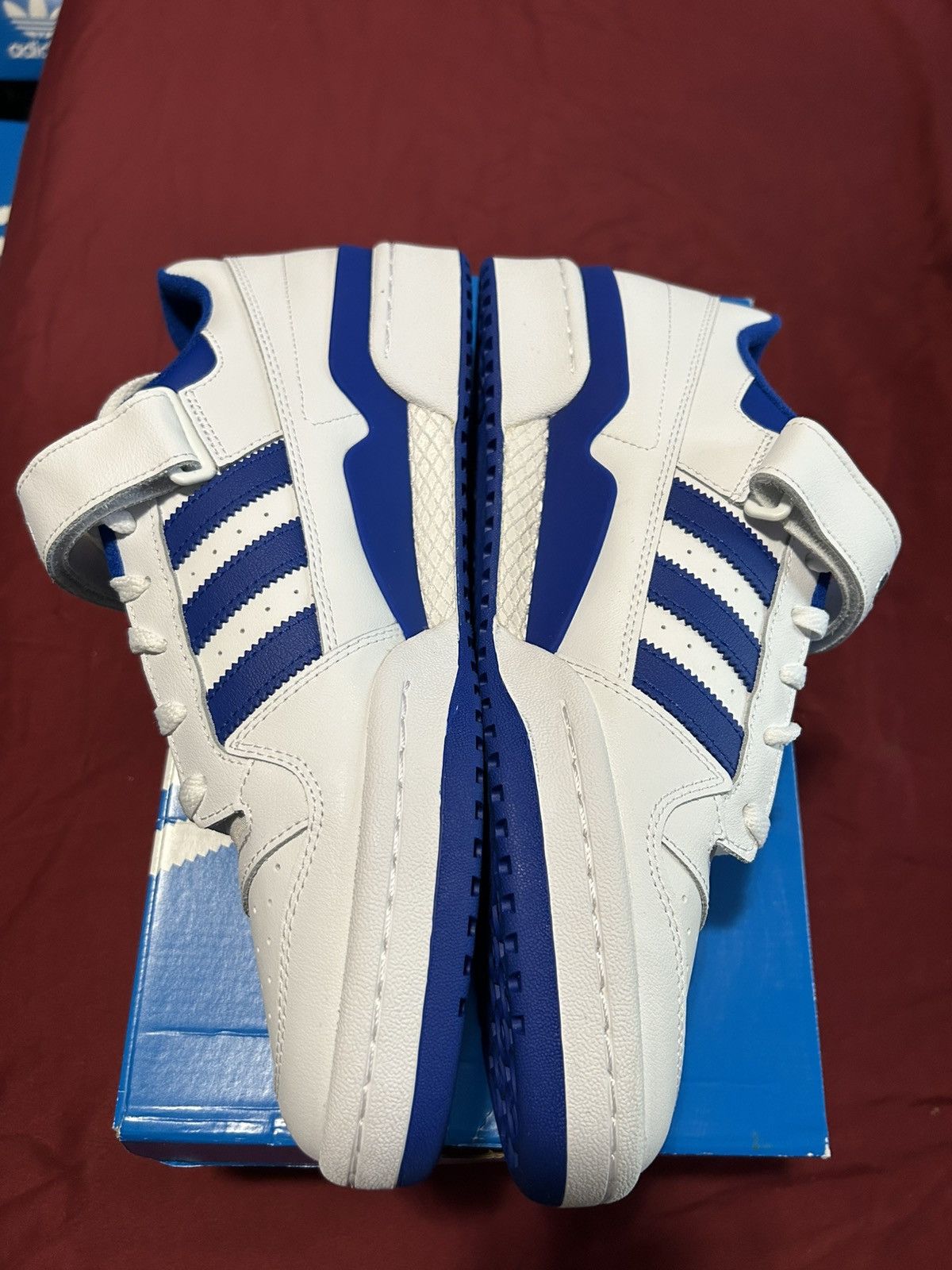 Adidas Forum Low Size US 12 / EU 45 - 2 Thumbnail