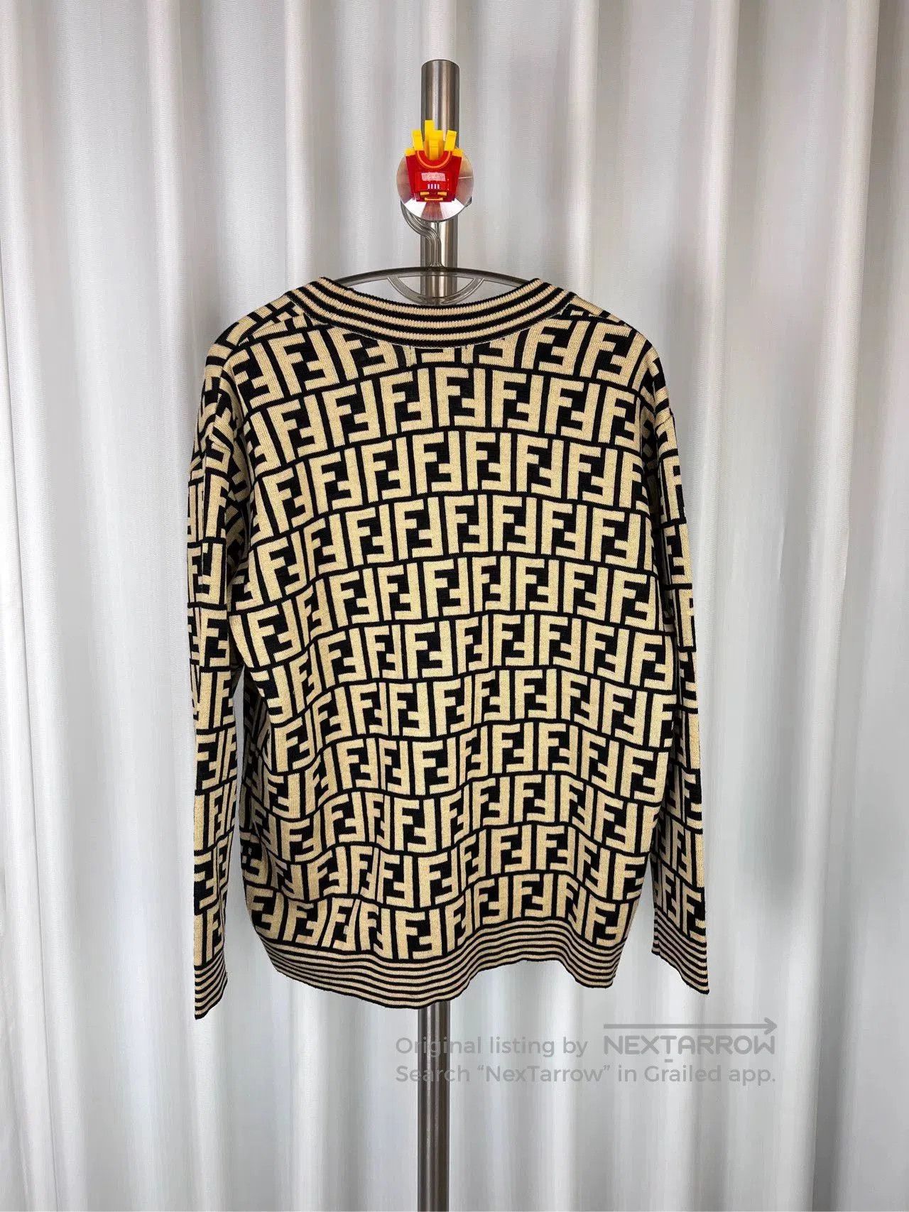 Fendi Fendi Classic Logo Print Cardigan Sweater. Size US S / EU 44-46 / 1 - 2 Thumbnail