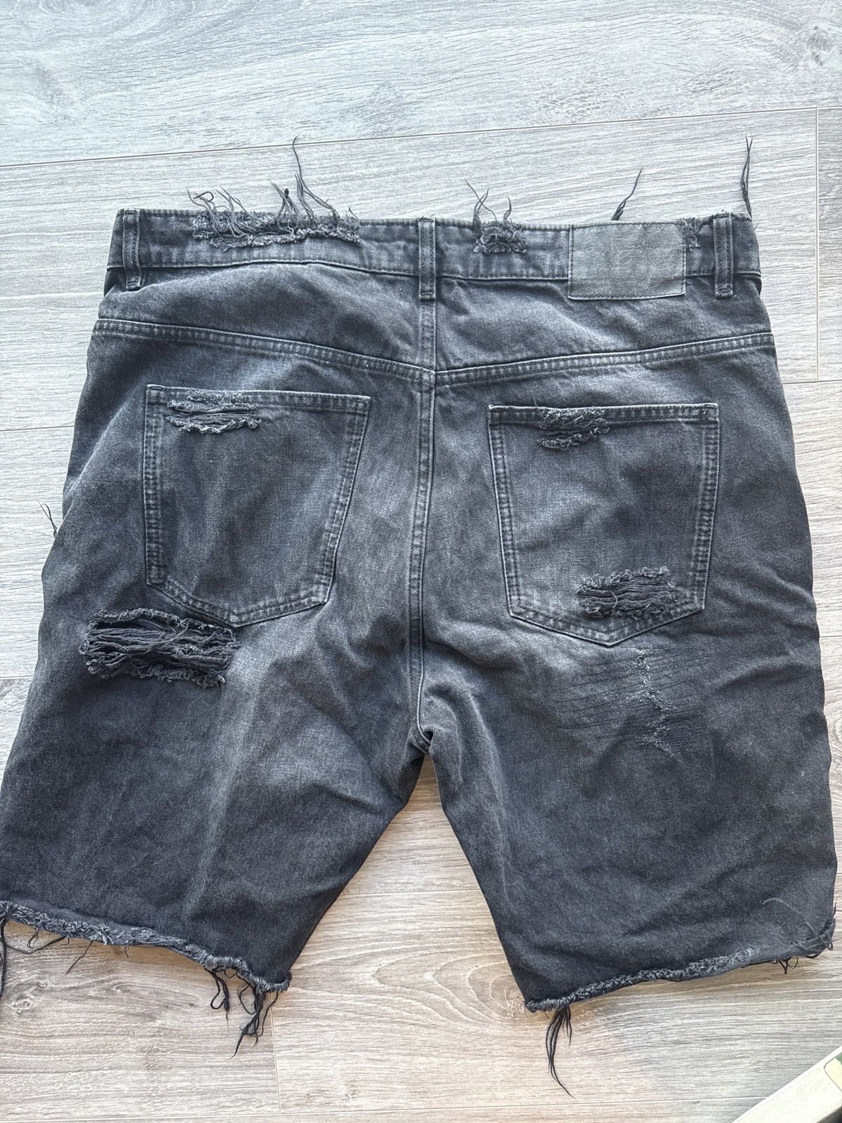 Divided Black Jean Shorts Rips Size US 36 / EU 52 - 2 Thumbnail