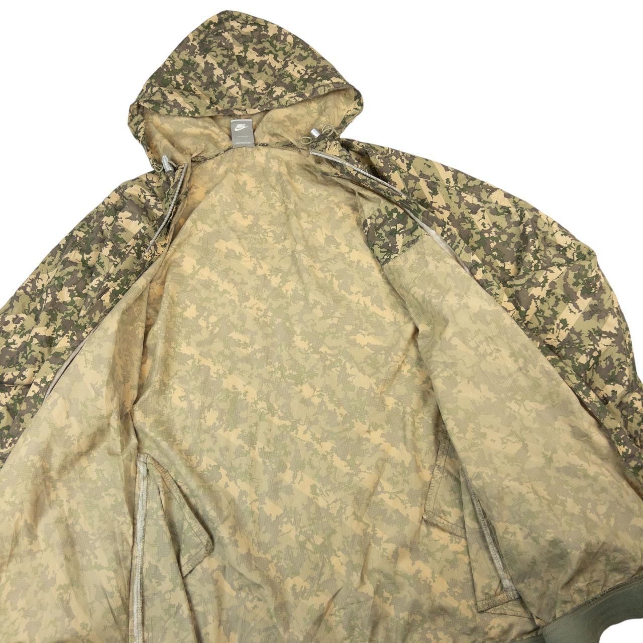 Nike Vintage Nike Zip Up Camo Jacket Size XL Size US XL / EU 56 / 4 - 5 Thumbnail