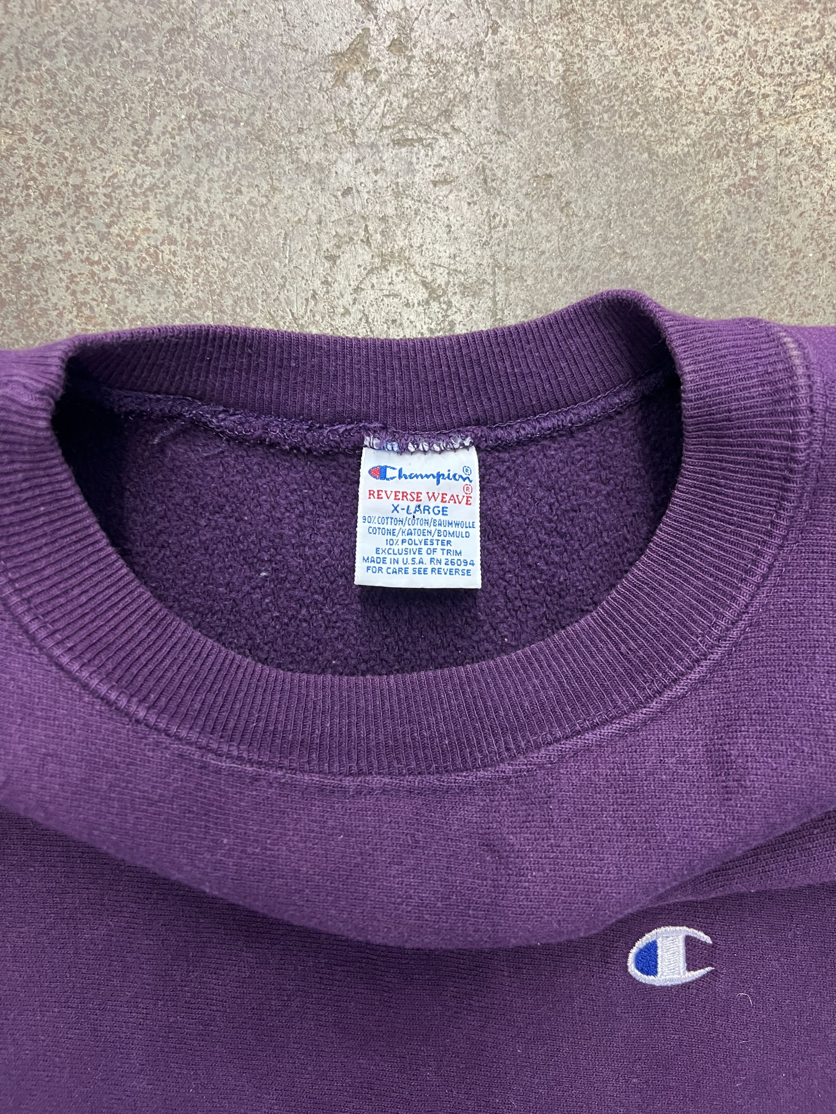 Champion VTG 1990's Champion Reverse Weave Purple Crewneck Sweatshirt Size US XL / EU 56 / 4 - 4 Thumbnail