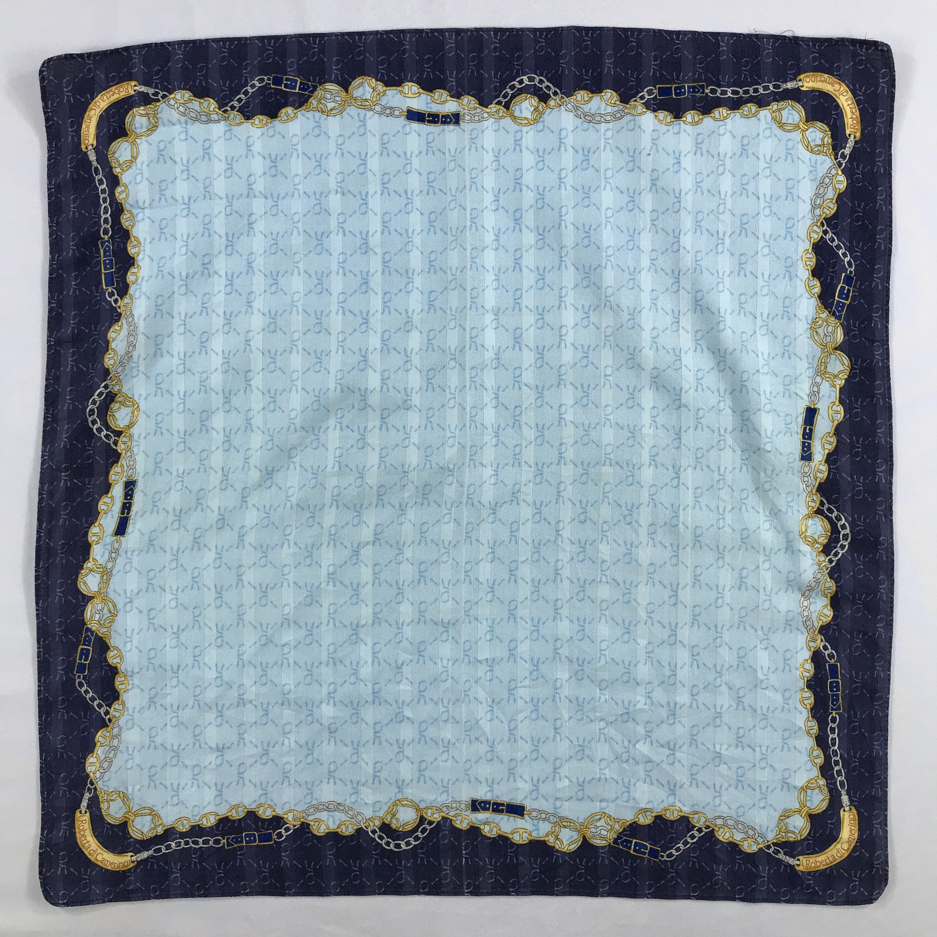 Roberta di Camerino × Vintage Roberta Di Camerino Bandana /Handkerchief/Neckerchief -S2675 Size ONE SIZE - 1 Thumbnail