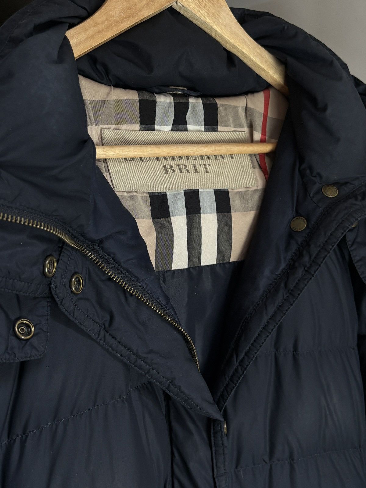 Burberry Burberry Brit Puffer Down Long Jacket Coat Outdoor Vintage Size XXL / US 16-18 / IT 52-54 - 3 Thumbnail