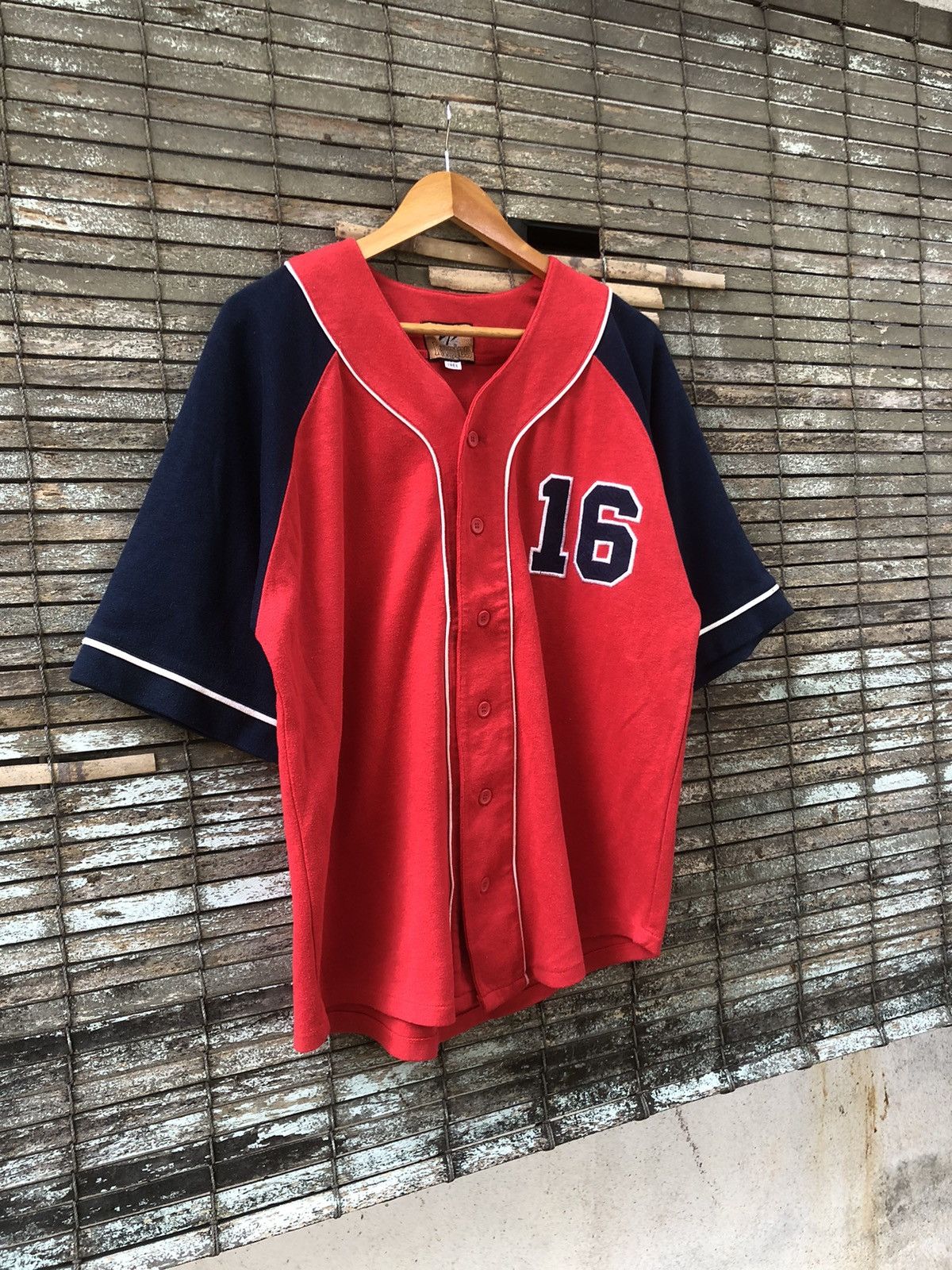 MLB Vintage 80s Limpies Skateboard Baseball Jersey Style Tshirt Size US L / EU 52-54 / 3 - 4 Thumbnail