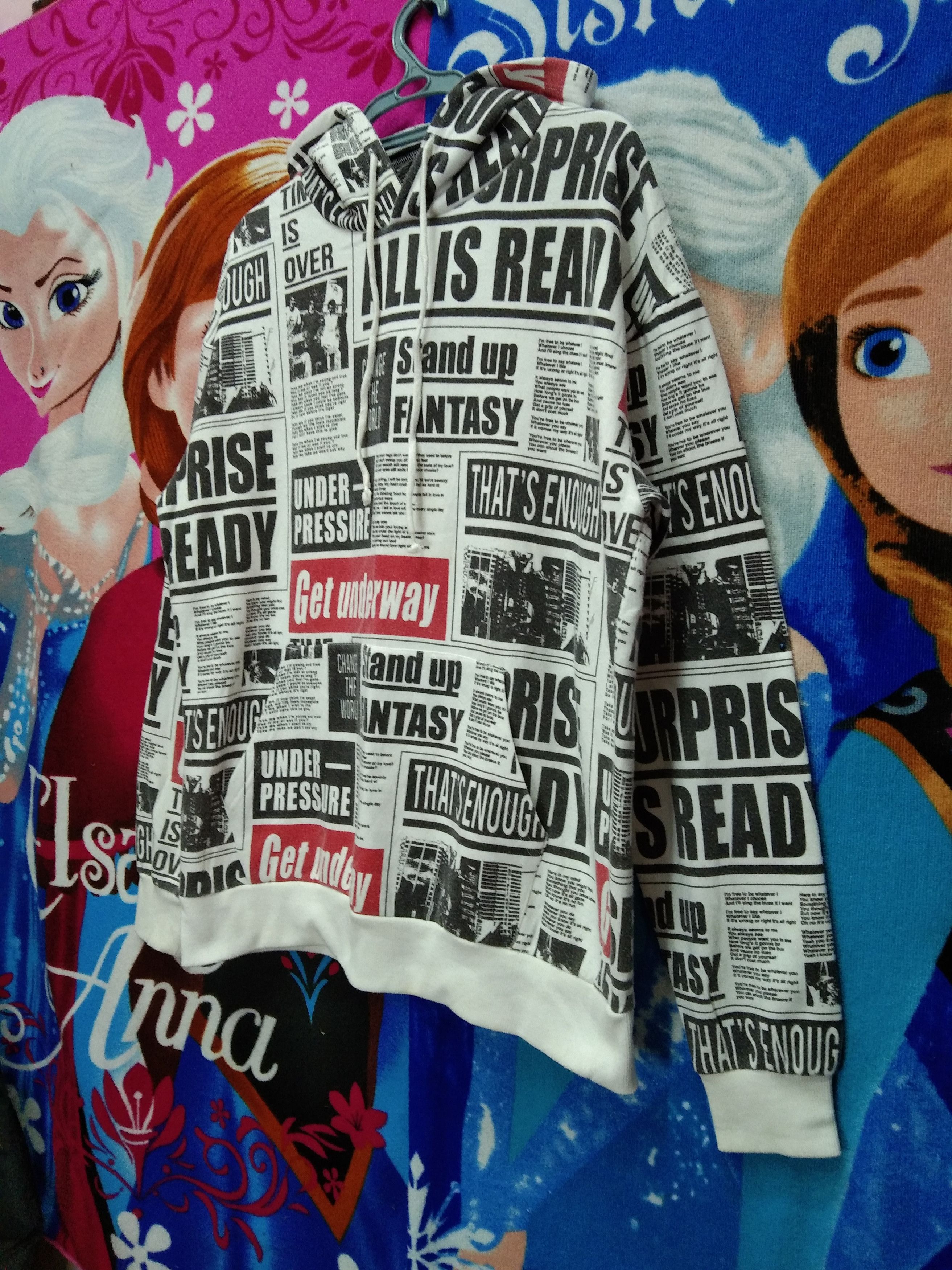 Japanese Brand BROWNY NEWS PAPER SWEATSHIRT HOODIE Size US M / EU 48-50 / 2 - 5 Thumbnail