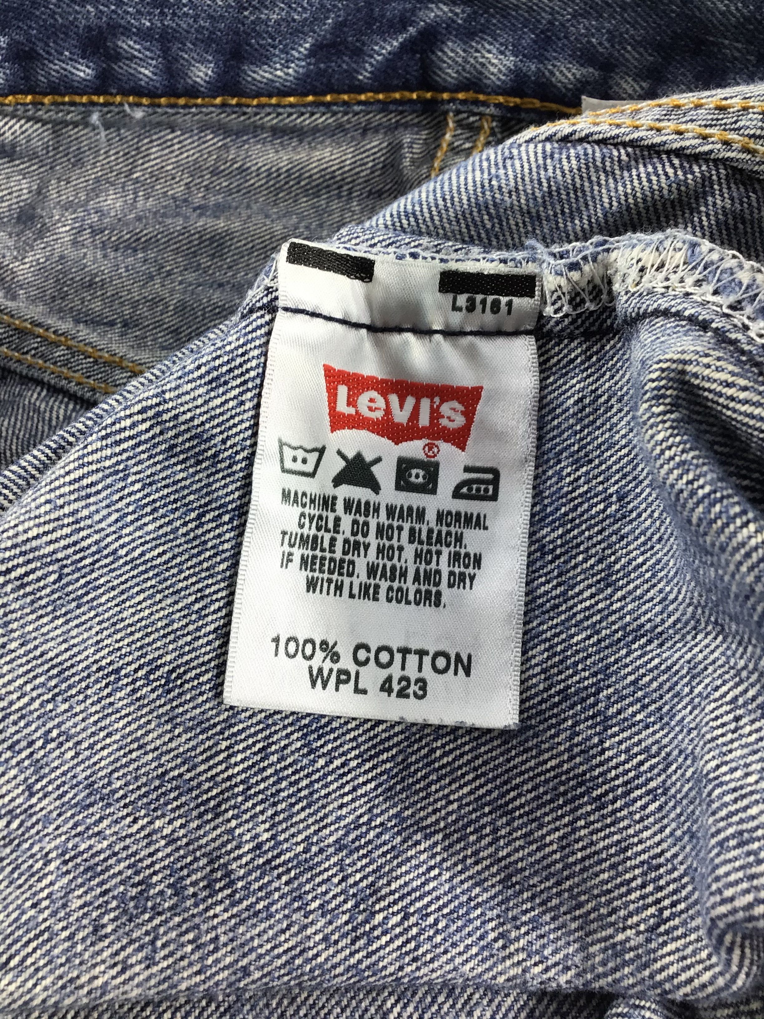 Levi's Vintage Levis 501 Jeans-J435 Size US 35 - 10 Thumbnail