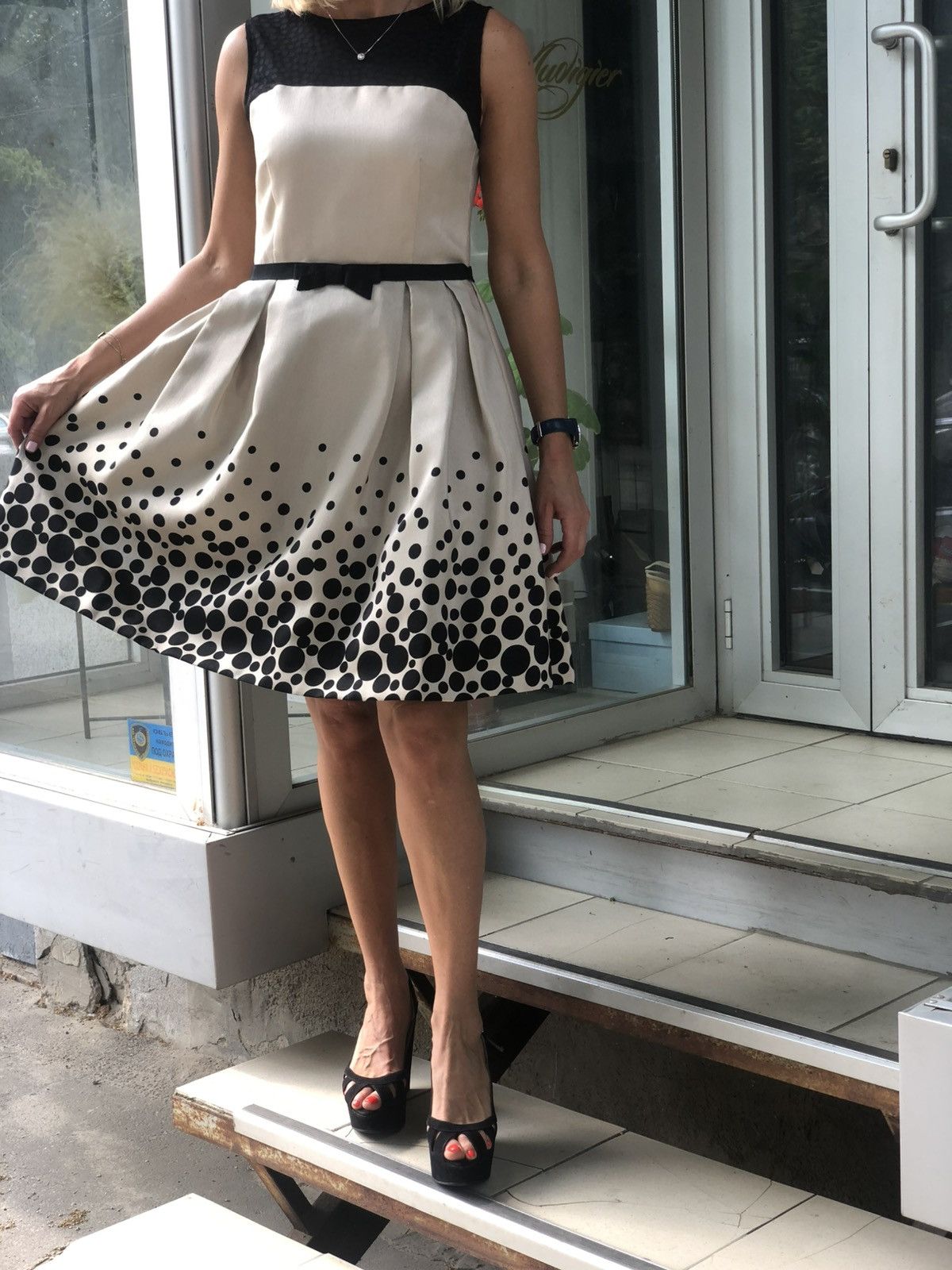 Other Elegant dress Size S / US 4 / IT 40 - 1 Thumbnail