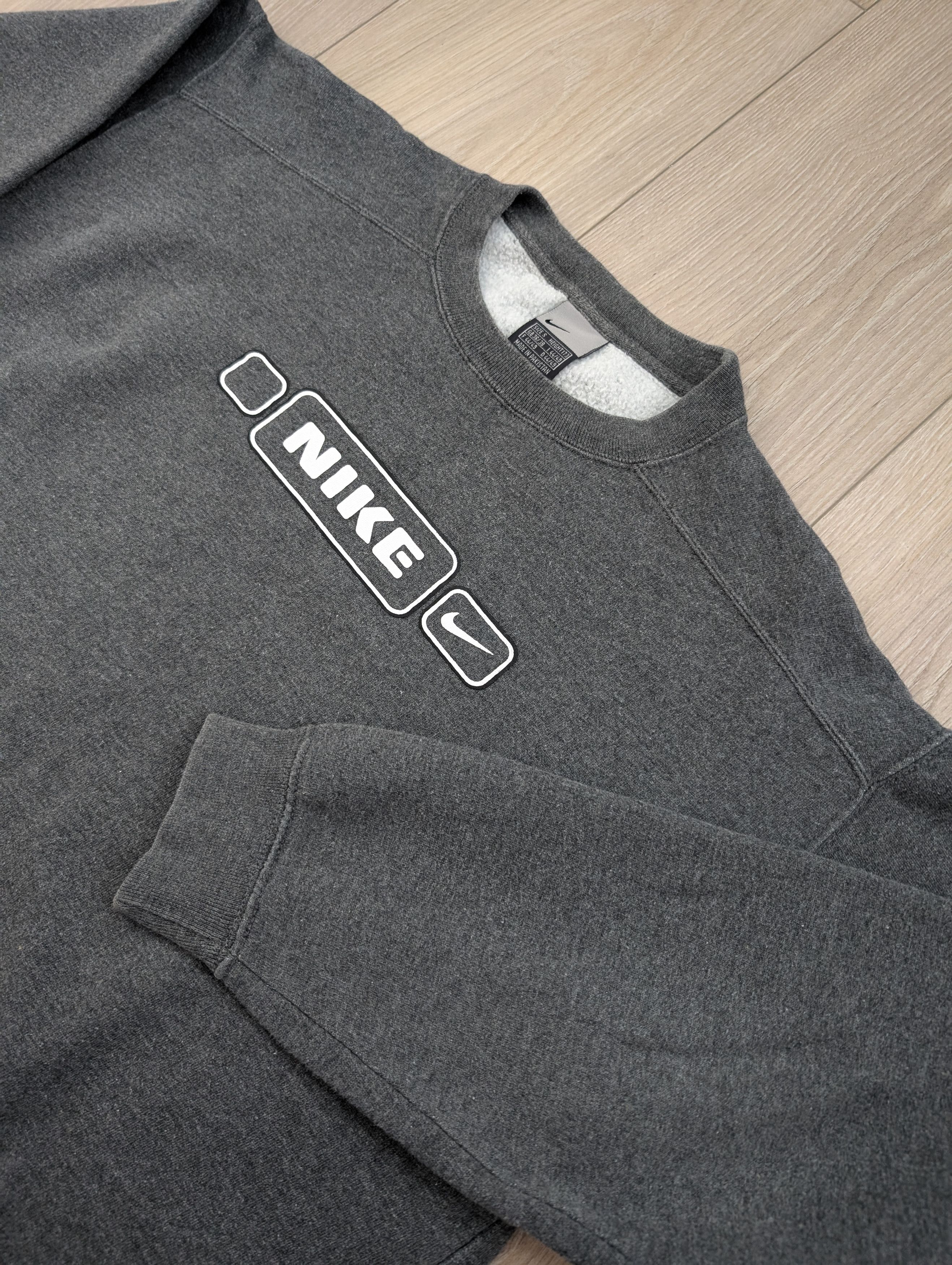 Nike × Vintage Nike vintage sweatshirt 90th Size US S / EU 44-46 / 1 - 1 Thumbnail