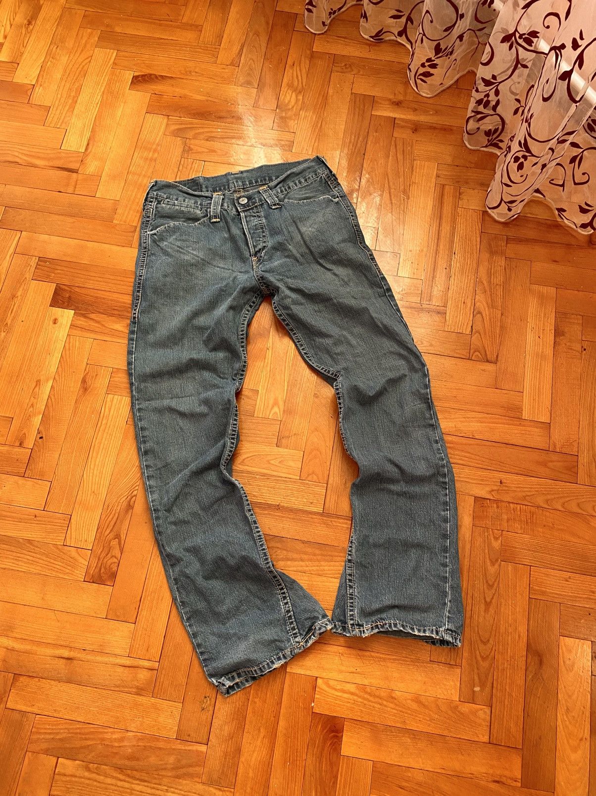 Levi's Vintage Levi’s Flared Jeans Size US 30 / EU 46 - 2 Thumbnail