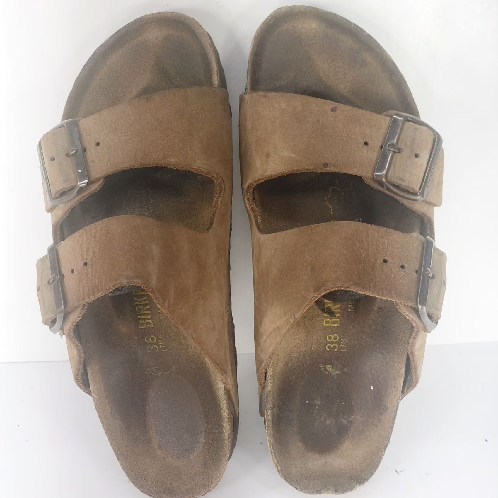 Birkenstock Birkenstock Arizona Sandals Tan Suede Size 38 Women 7 Buckle Flat Slide Unisex? No—Women Accessories? Size US 7 / IT 37 - 6 Thumbnail