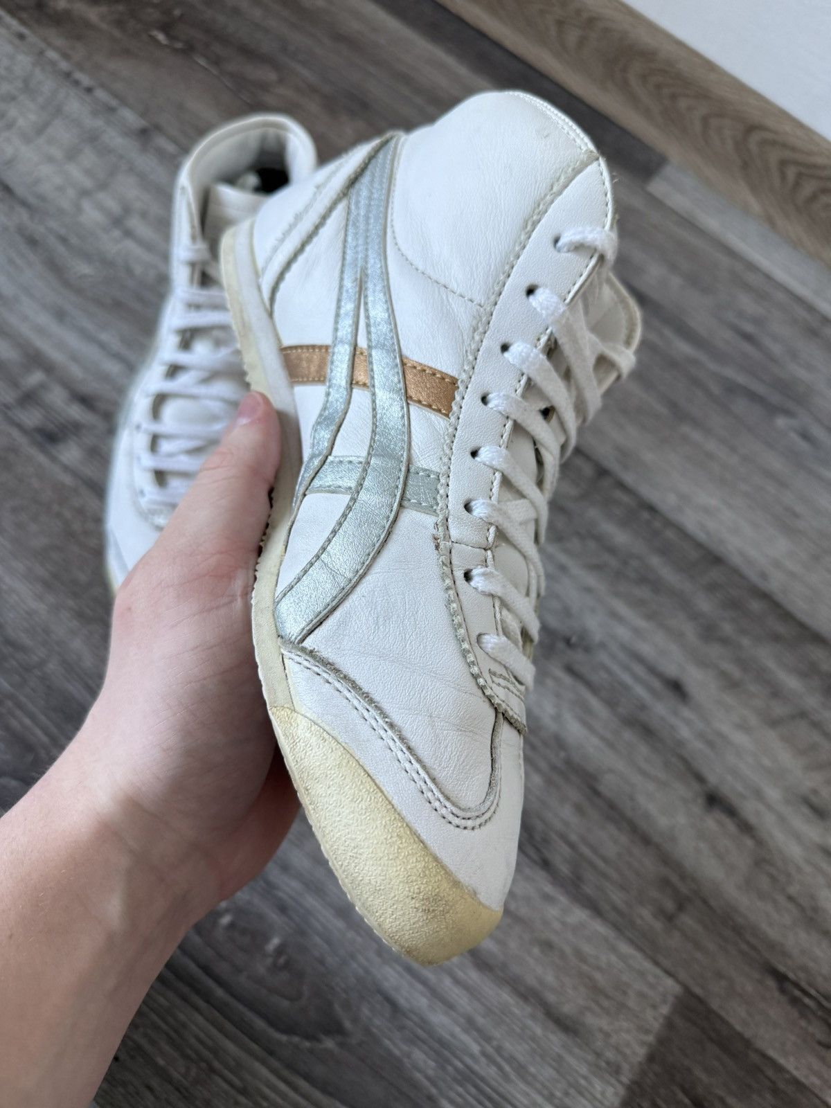 Asics Asics Onitsuka Tiger High Tokyo Vintage Leather SneakerShoes Size US 5 / IT 35 - 11 Thumbnail