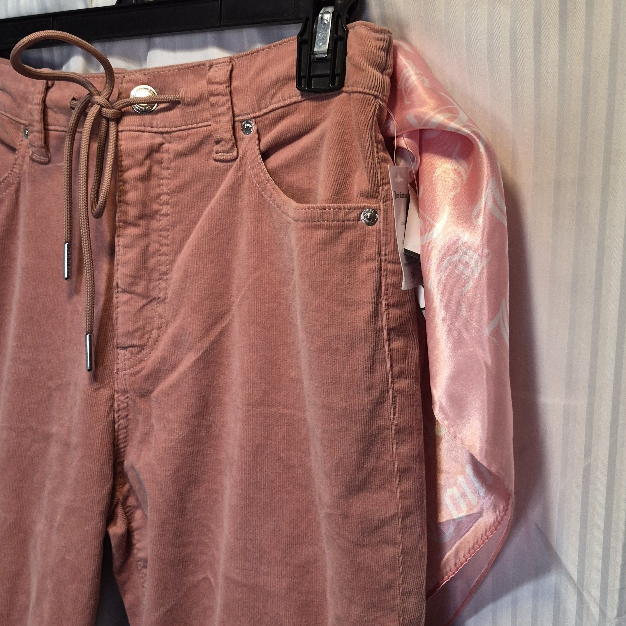 Juicy Couture Juicy Couture 26 Rose Corduroy Newport Skinny Pants NWT Size 26" / US 2 / IT 38 - 4 Thumbnail