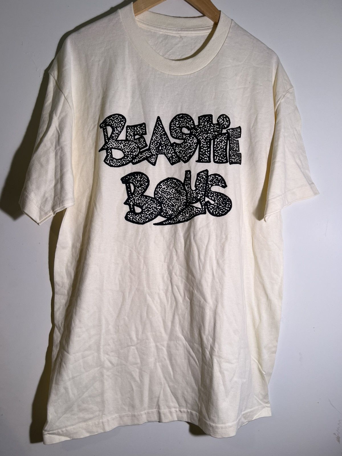 Vintage Y2K 2000’s VTG Vintage Beastie Boys Rap Rock Band Tee Shirt Size US XL / EU 56 / 4 - 1 Thumbnail