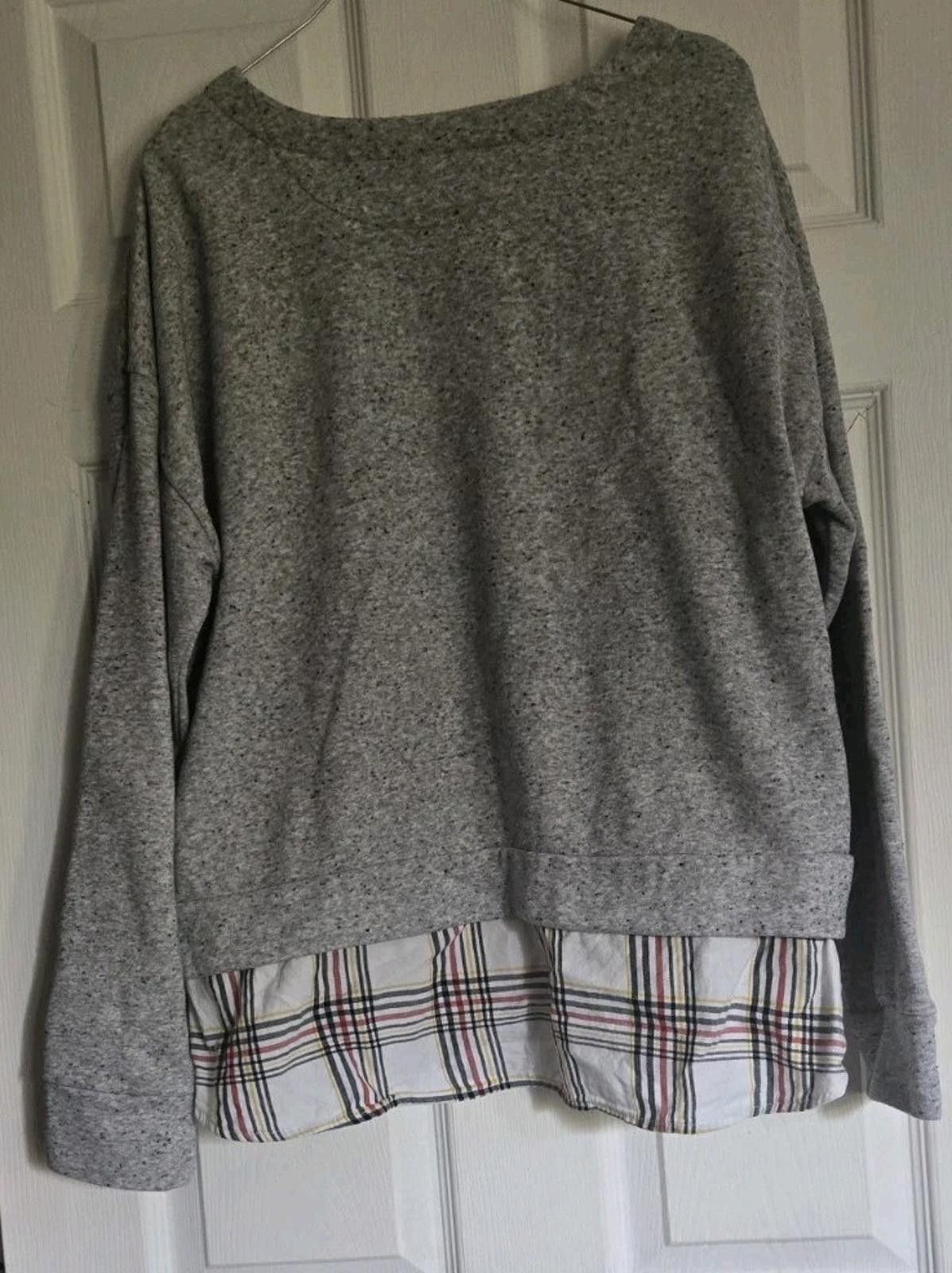 Izod Izod Womens Lg? Gray Plaid Long Sleeve Scoop Neck Pullover S Size ONE SIZE - 3 Thumbnail