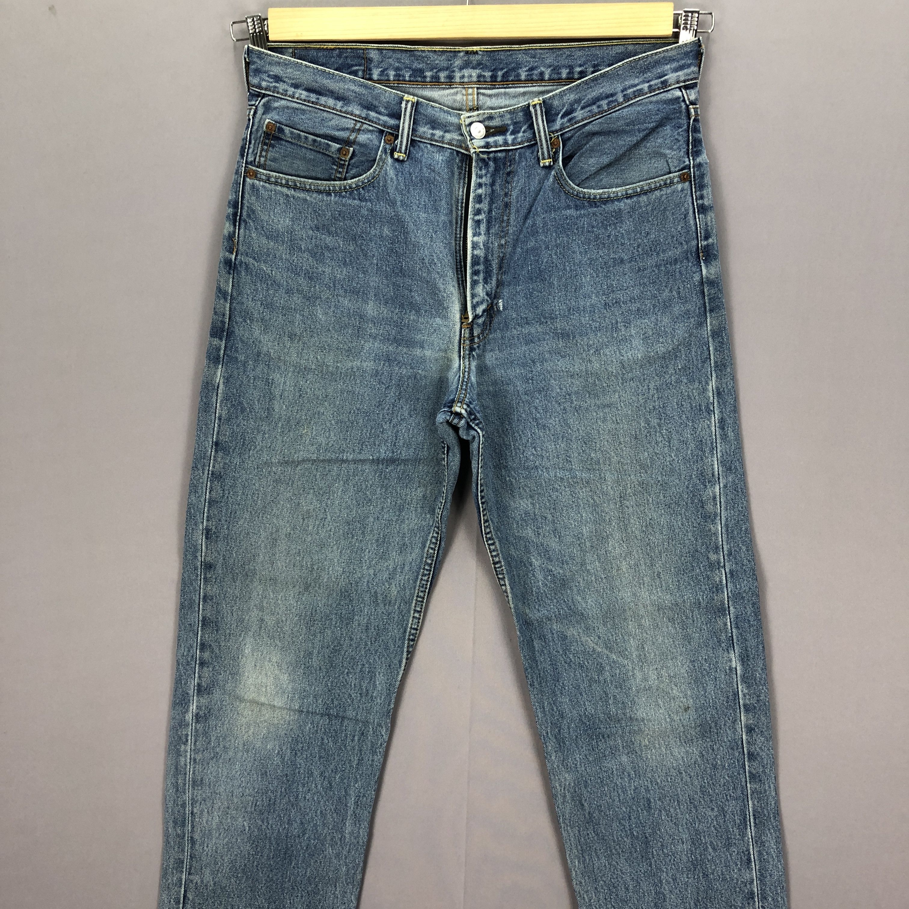 Levi's Vintage Levis Faded Jeans Baggy Levi's 550 Light Wash Denim Size US 34 / EU 50 - 3 Thumbnail