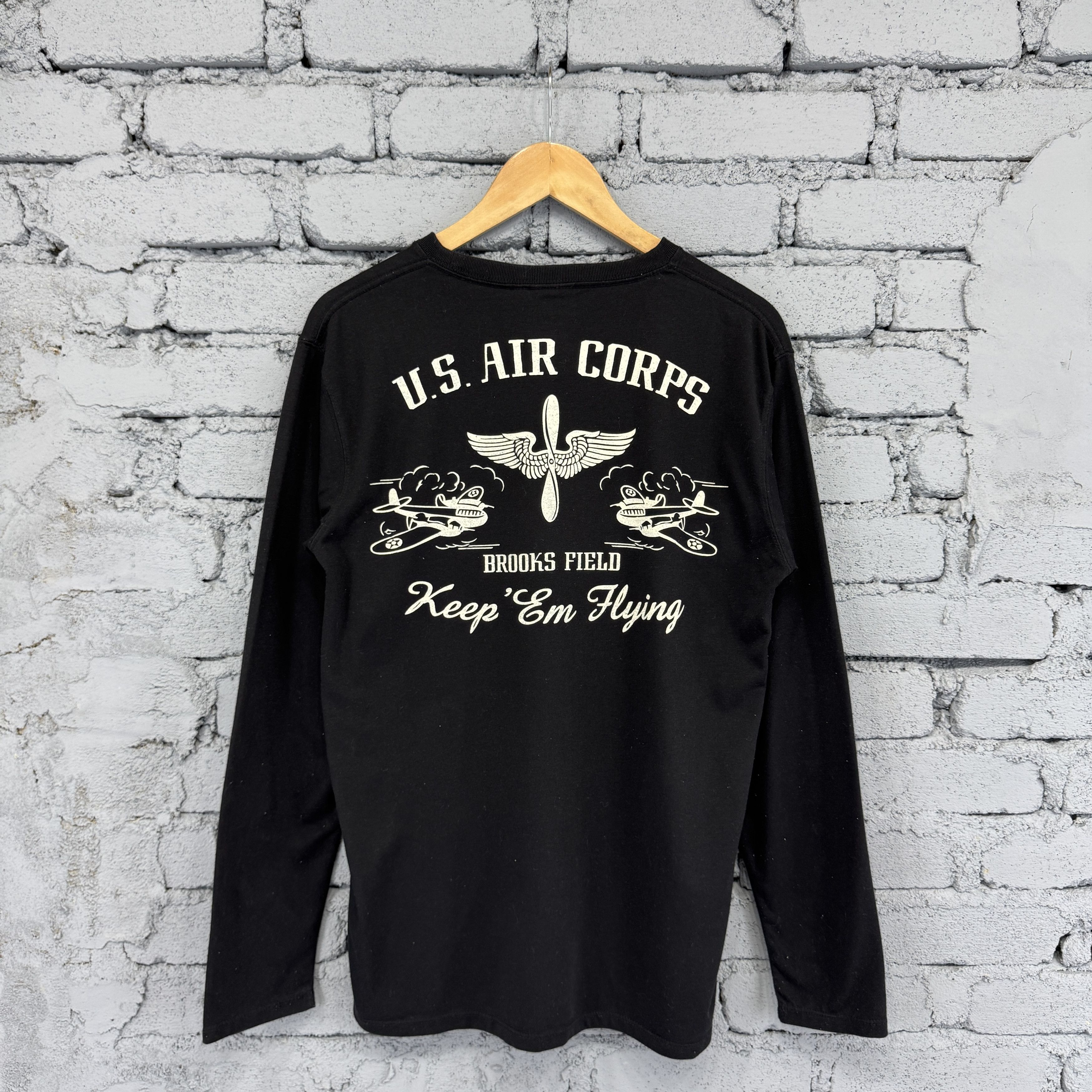 Vintage Avirex U.S. Air Corps Keep 'Em Flying Long-sleeve Tshirt Size US XL / EU 56 / 4 - 1 Thumbnail