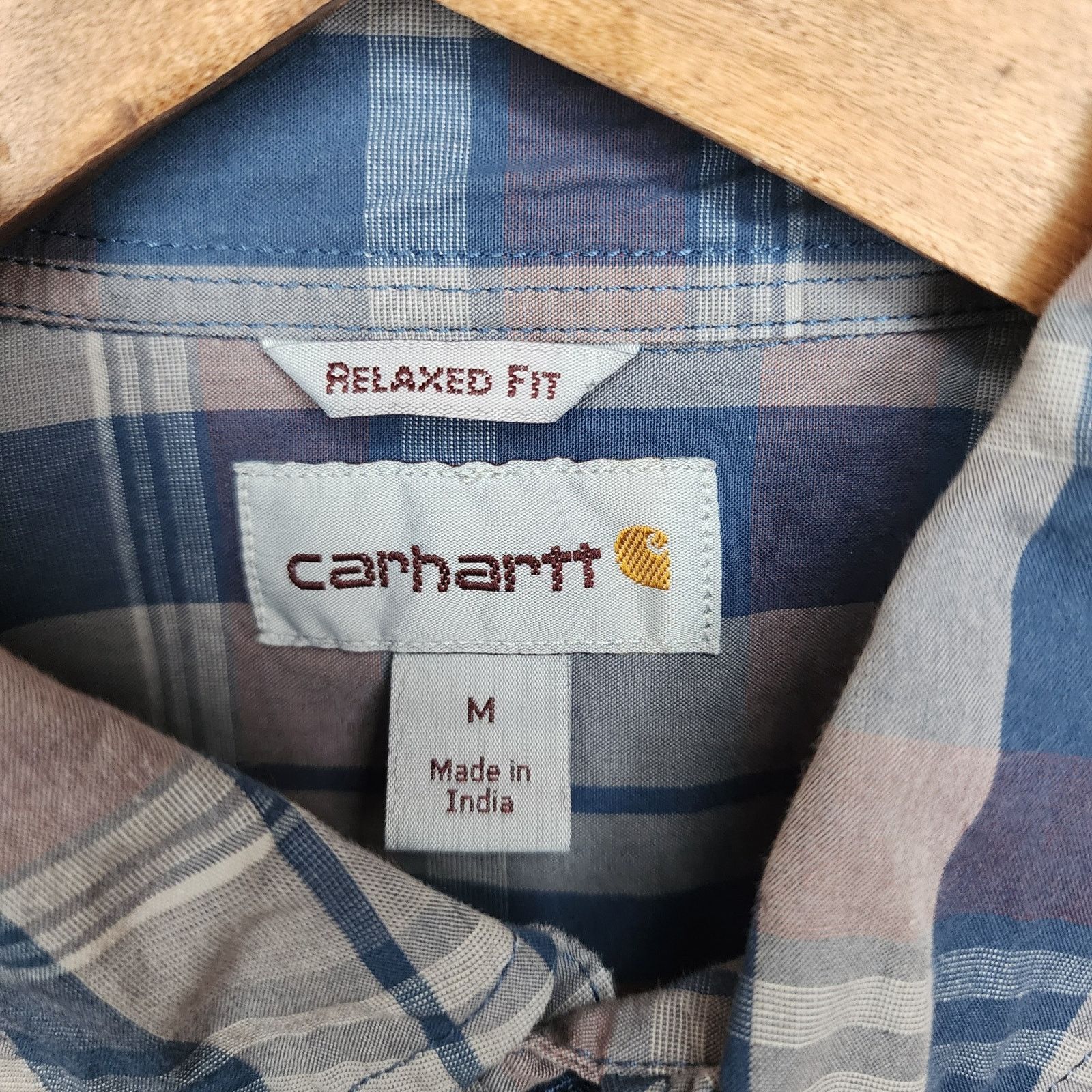 Carhartt Carhartt Men's Medium Red & Blue PlaidShort Sleeve Button-Up Size US M / EU 48-50 / 2 - 3 Thumbnail