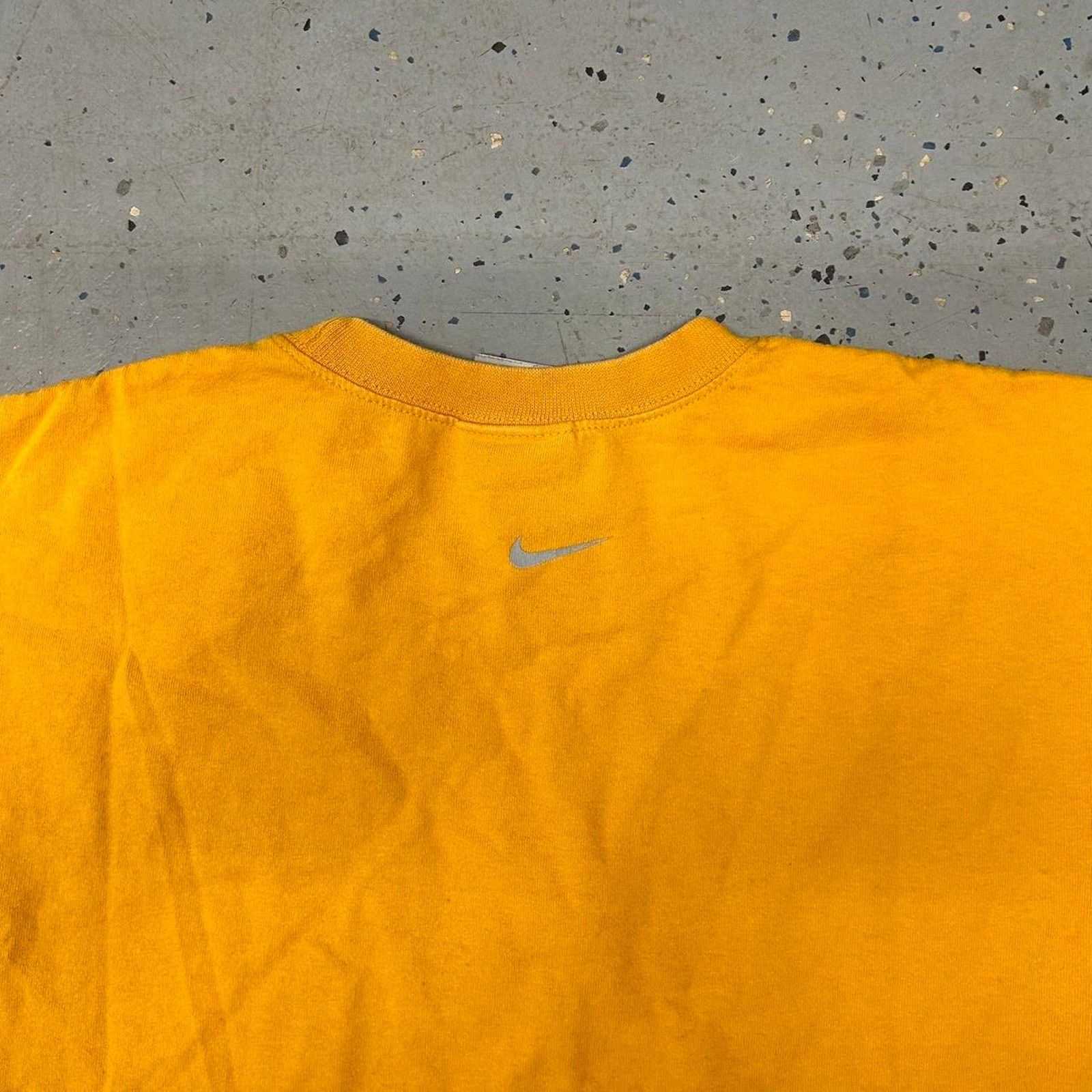 Nike Y2K Nike Tank Top Size US M / EU 48-50 / 2 - 5 Thumbnail