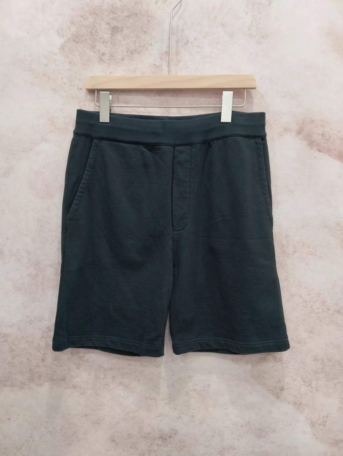 Prada Prada Black Casual Shorts L Size US 34 / EU 50 - 1 Thumbnail