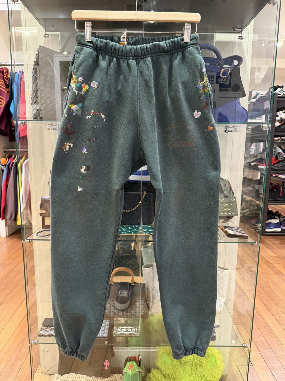 Gallery Dept. Gallery Dept. Painter Sweatpants - Green Size US 30 / EU 46 - 1 Thumbnail