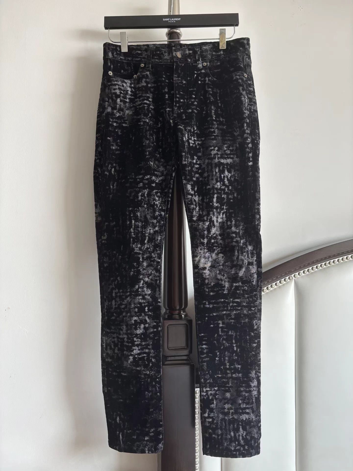 Saint Laurent Paris SAINT LAURENT PARIS 16FW Sequin Velvet Jeans Size US 30 / EU 46 - 1 Thumbnail