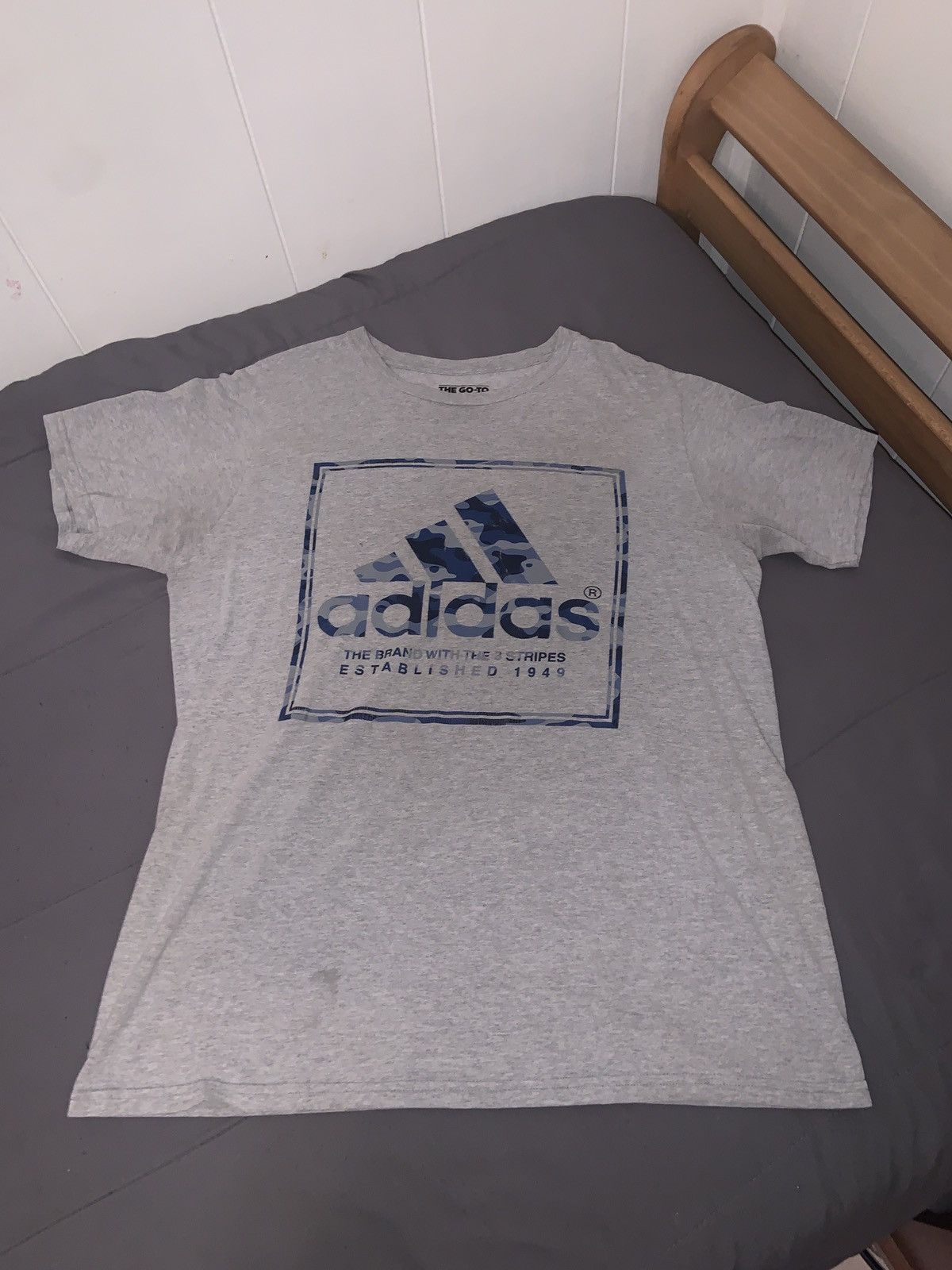 Adidas Adidas - The Brand With The Stripes T - Size Medium - Grey Size US M / EU 48-50 / 2 - 1 Thumbnail