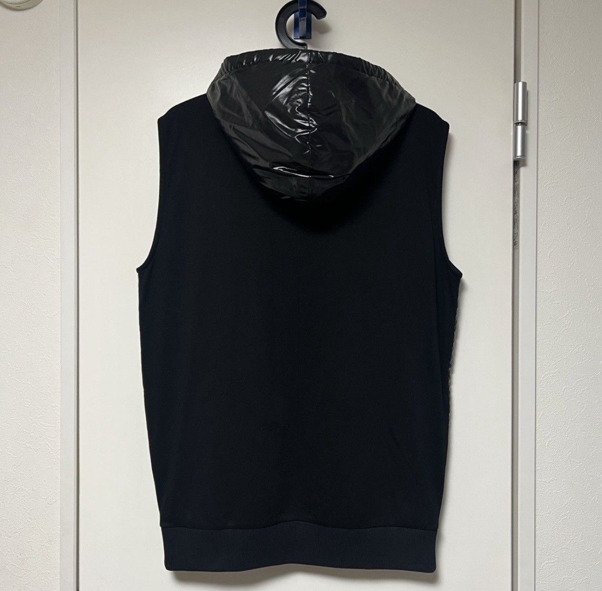 Givenchy Givenchy Hooded Nylon Vest Size US XS / EU 42 / 0 - 3 Thumbnail