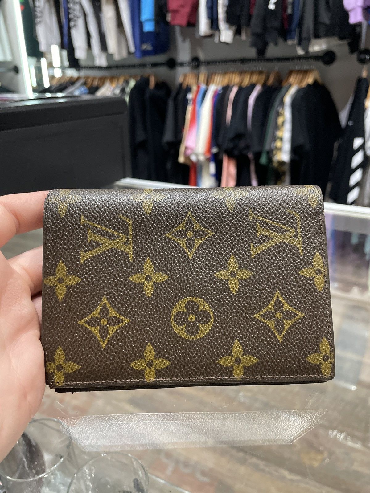 Louis Vuitton Louis Vuitton Monogram Bi Fold w/ ID Display Size ONE SIZE - 3 Thumbnail