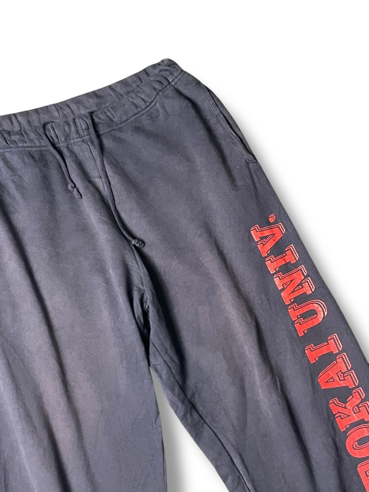 Japanese Brand × Vintage TOKAI UNIV. Japanese Brand Sweatpants (89) Size US 29 - 2 Thumbnail