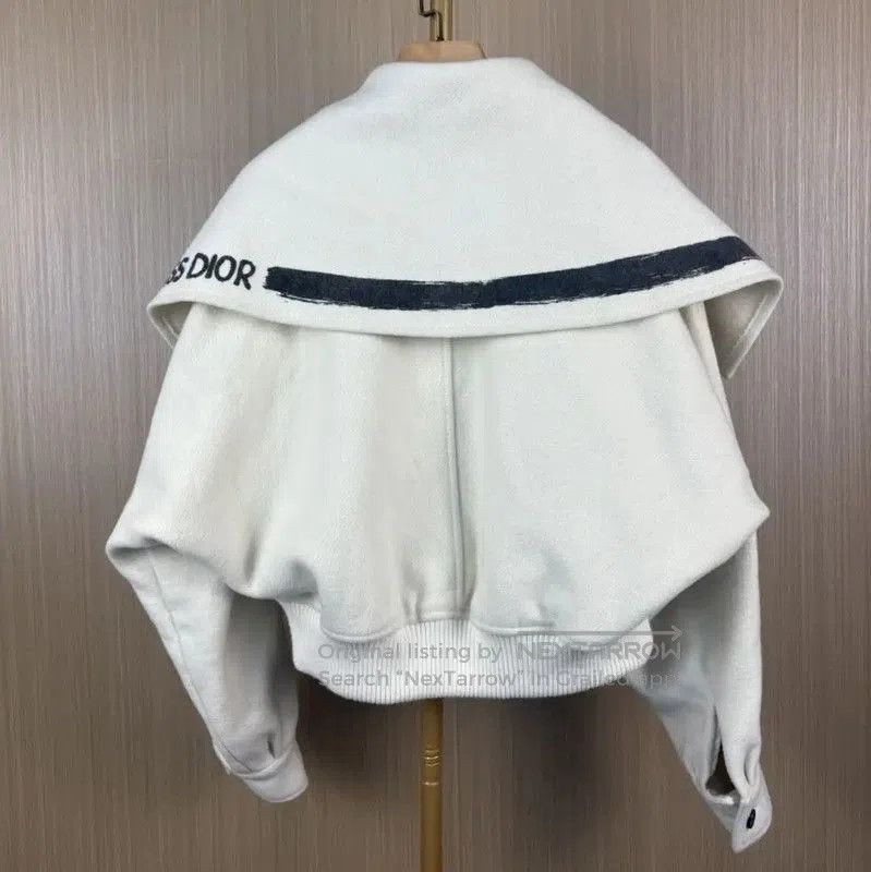 Dior Dior Women's Wool Jacket in Off-White . Size M / US 6-8 / IT 42-44 - 2 Thumbnail