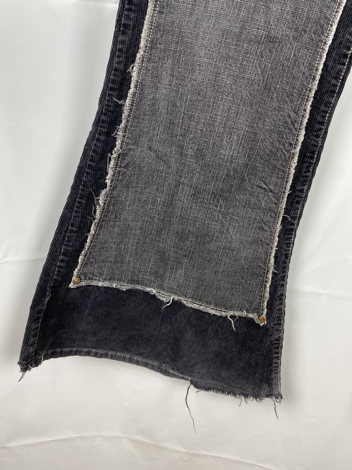 Other Indian Rose Low Rise Corduroy Opium Jeans Flared Italy Size US 30 / EU 46 - 5 Thumbnail