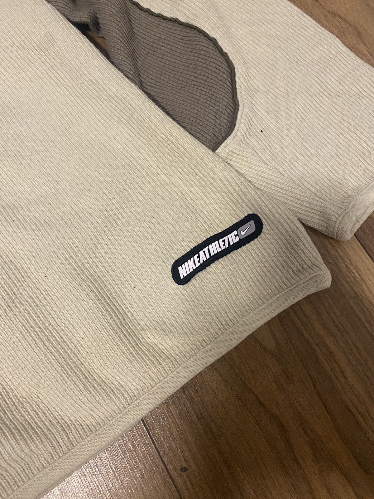 Nike × Vintage Vintage Nike Swoosh Sweatshirt Size US M / EU 48-50 / 2 - 3 Thumbnail