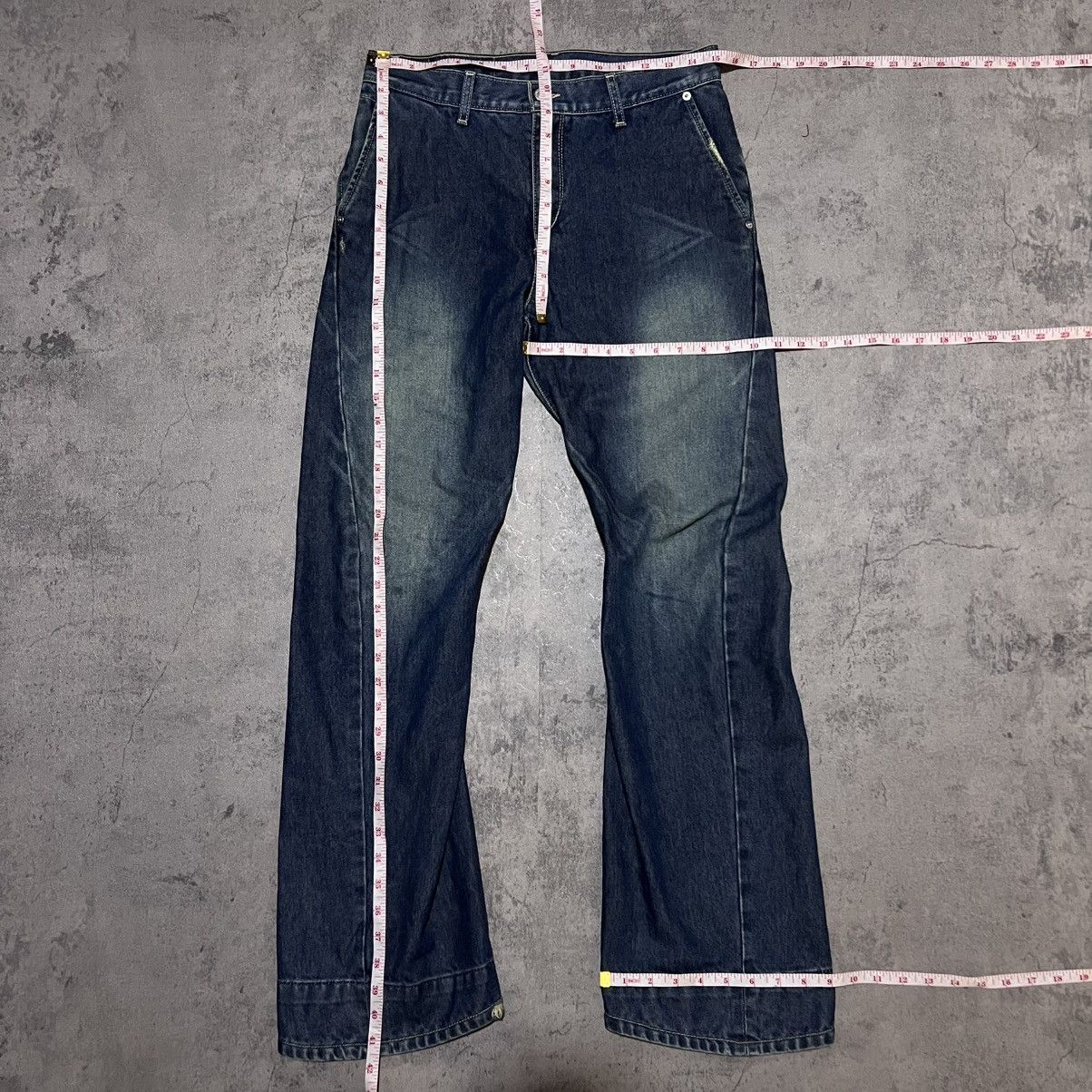 Levi's Levi's Engineered 5 Pockets Twisted Distressed Denim Jeans Size US 30 / EU 46 - 10 Thumbnail