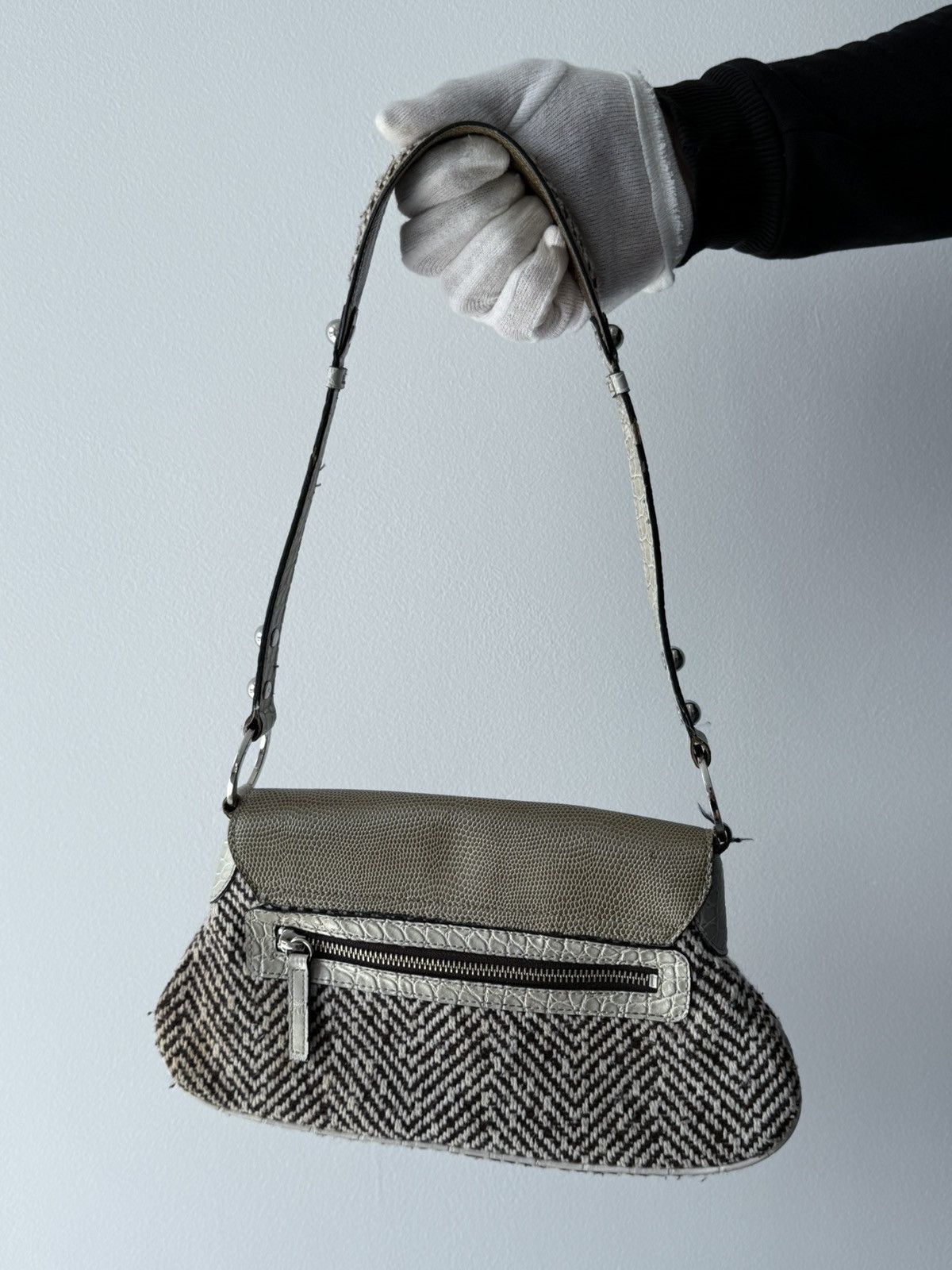 Guess Vintage 00s Guess Y2K Shoulder Bag Size ONE SIZE - 3 Thumbnail