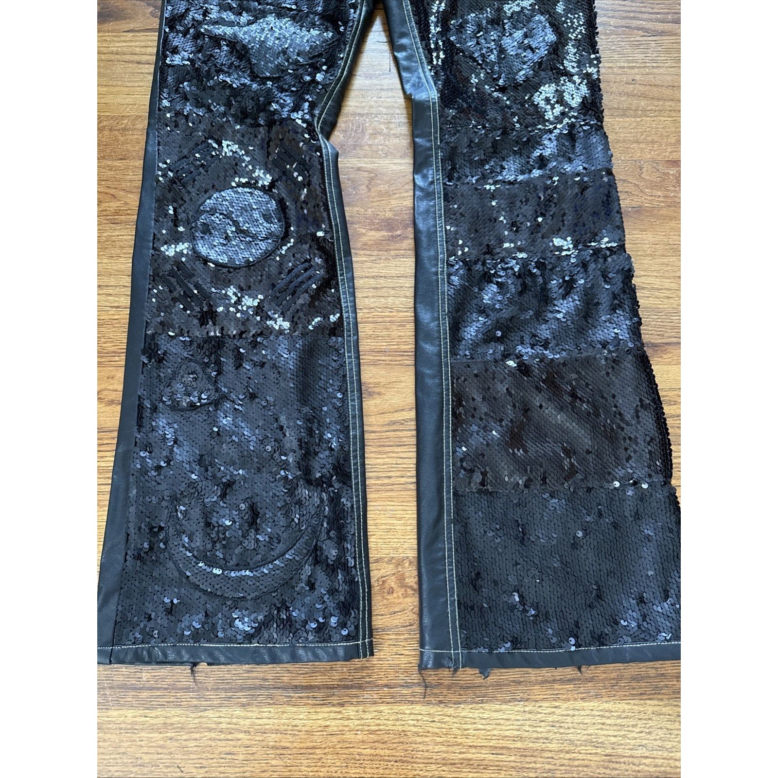 Whensmokeclears Whensmokeclears WSC SEQUIN PANTS Men’s Size 38 SEE PHOTOS! Size US 38 / EU 54 - 2 Thumbnail