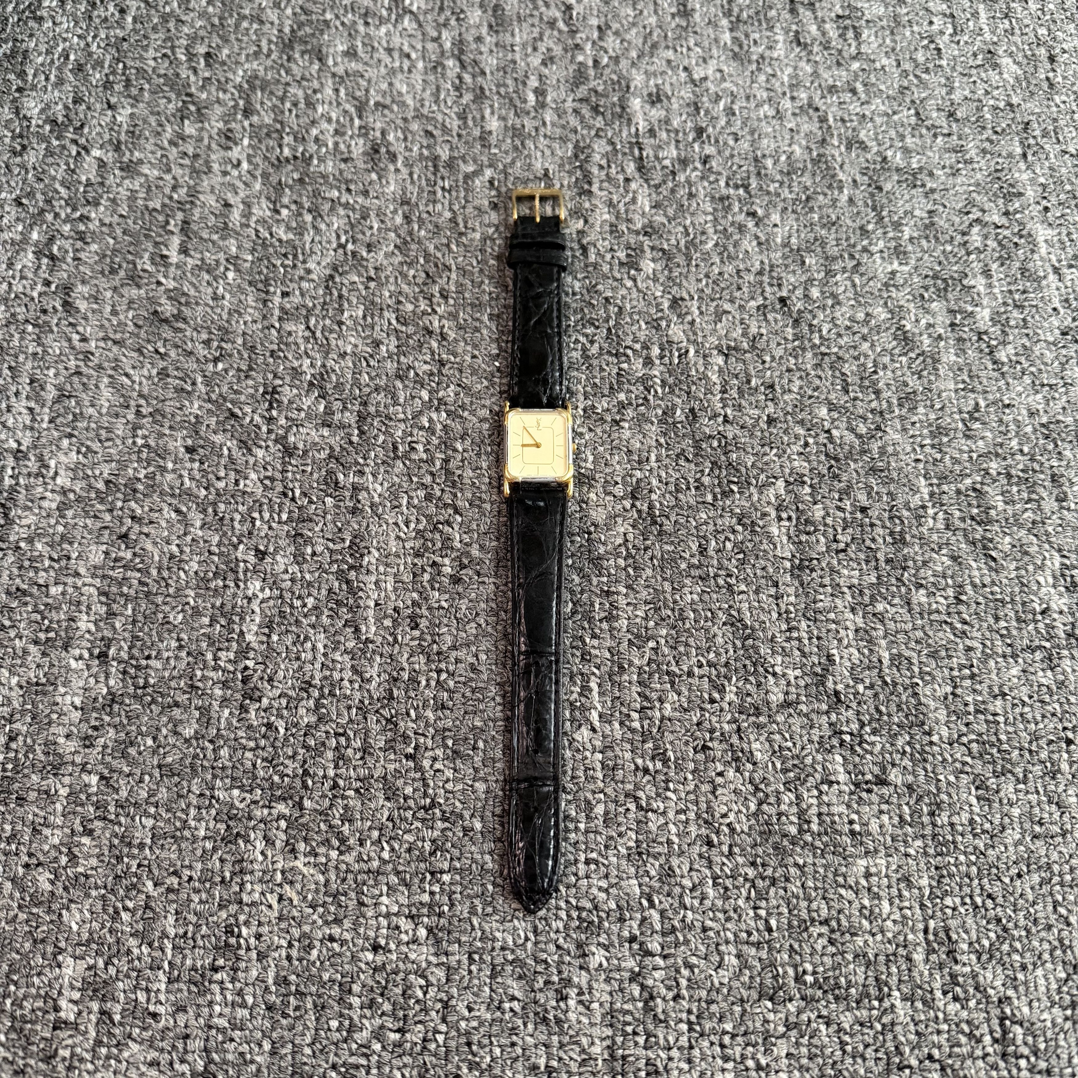 Yves Saint Laurent Yves Saint Laurent Watch Size ONE SIZE - 2 Thumbnail