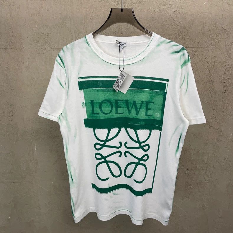 Loewe LOEWE White short-sleeved T-shirt with large green Logo on Size XS / US 0-2 / IT 36-38 - 1 Thumbnail