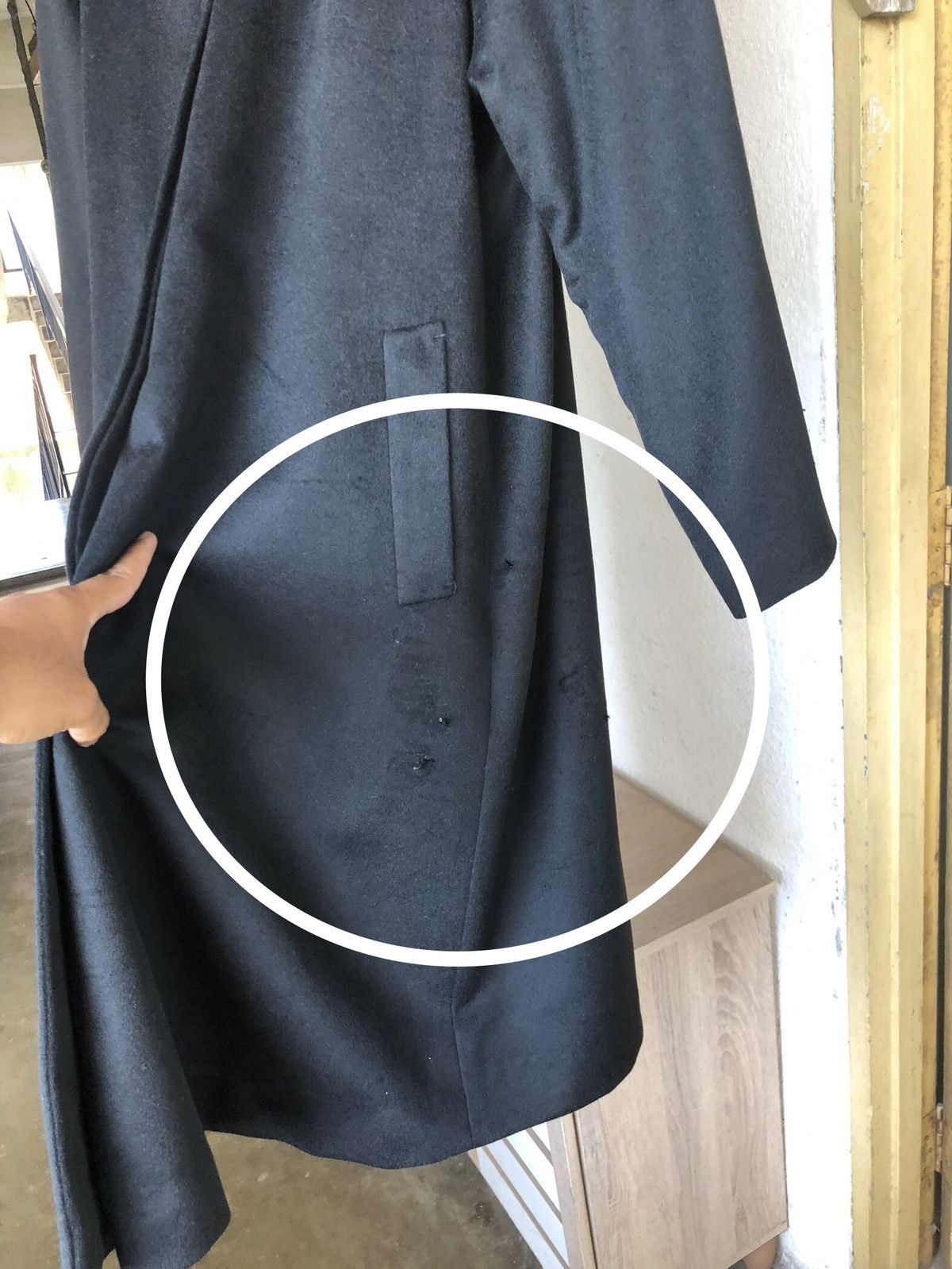 Balmain Authentic Balmain Paris Cashmere Distressed Long Coat Size L / US 10 / IT 46 - 18 Thumbnail