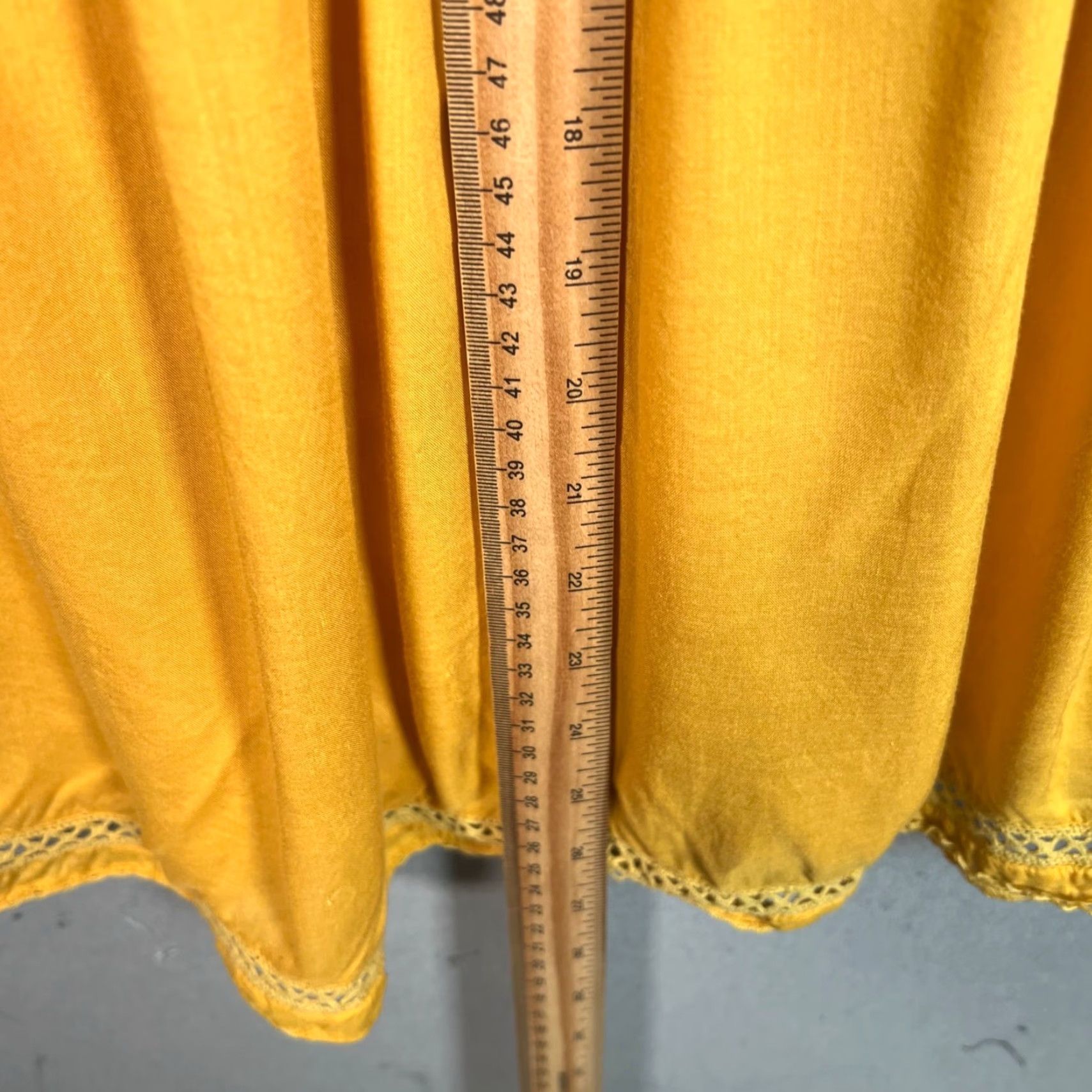 Vintage VINTAGE Wilfred Yellow Pleated Sundress Mini Sleeveless Womens Small 90s Fashion Model Size S / US 4 / IT 40 - 6 Thumbnail