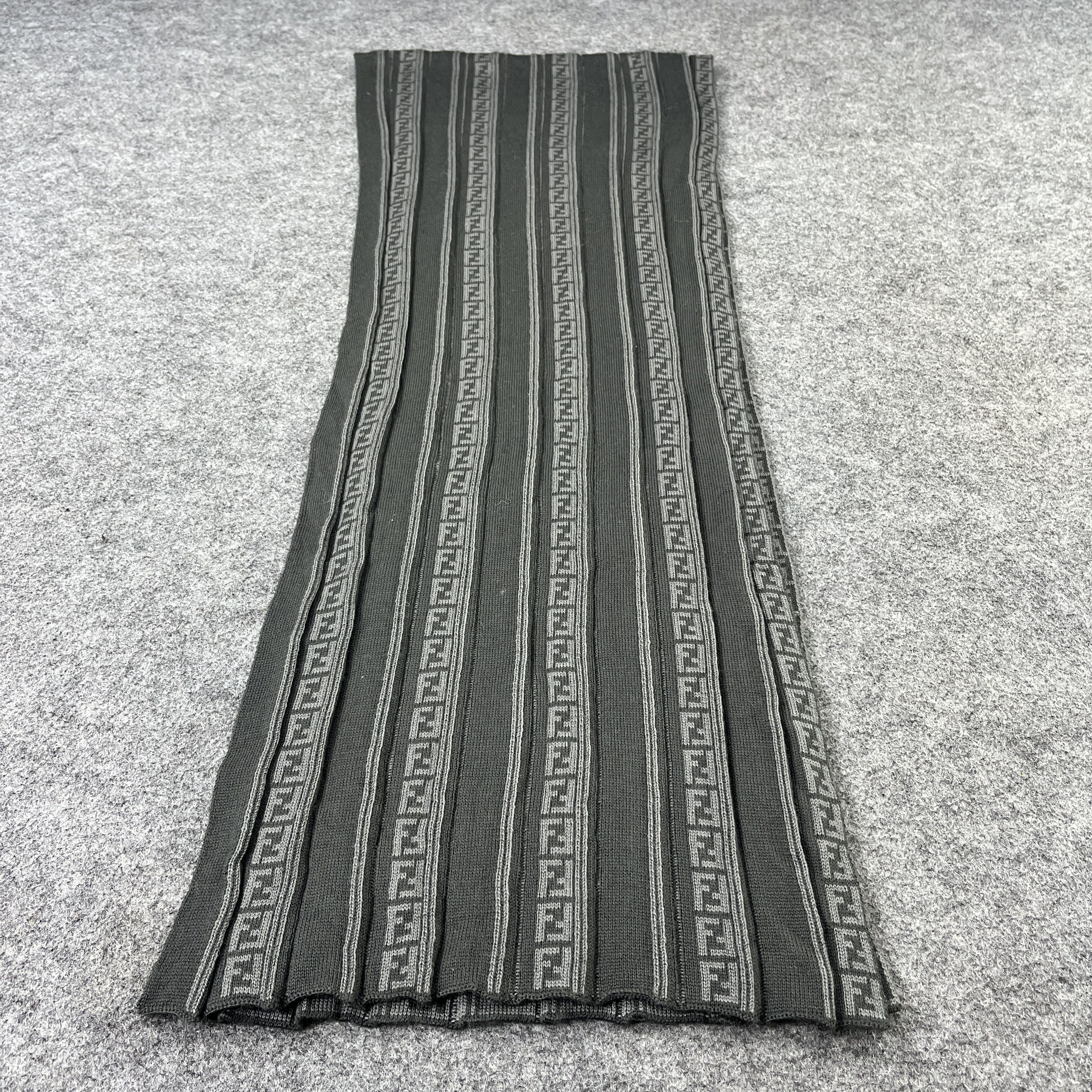 Fendi Fendi Scarf / Muffler / Neckwear T1260 Size ONE SIZE - 2 Thumbnail