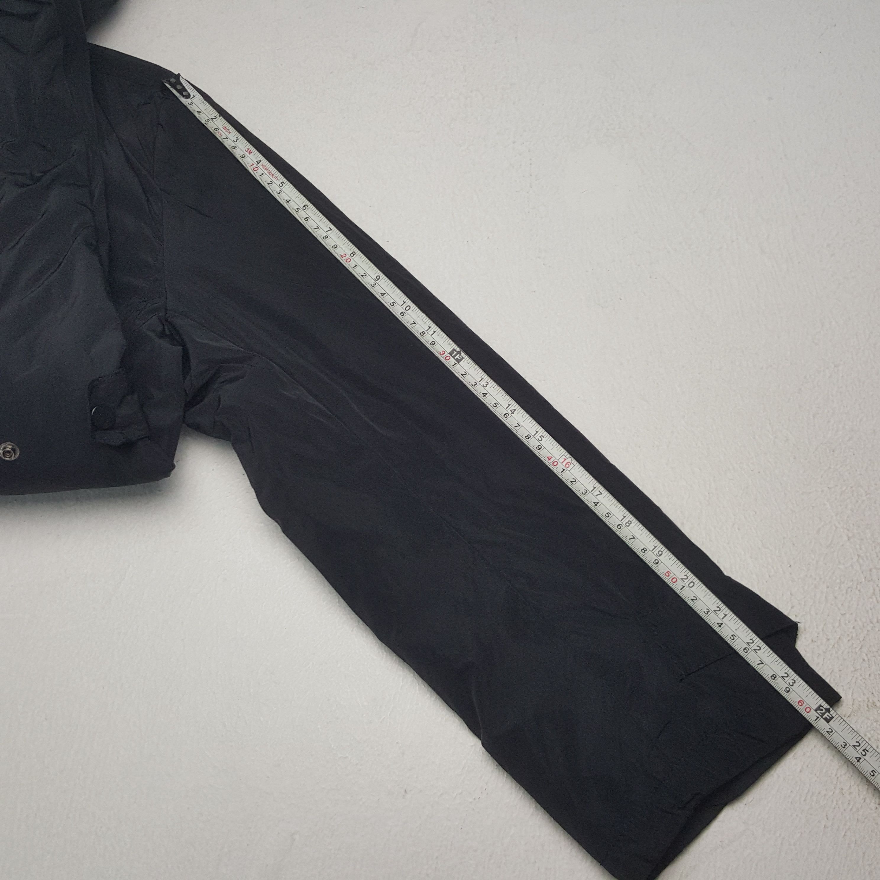 Final Home × Japanese Brand × Vintage Vintage Final Home by Issey Miyake Velvet Winter Jacket Size US S / EU 44-46 / 1 - 6 Thumbnail