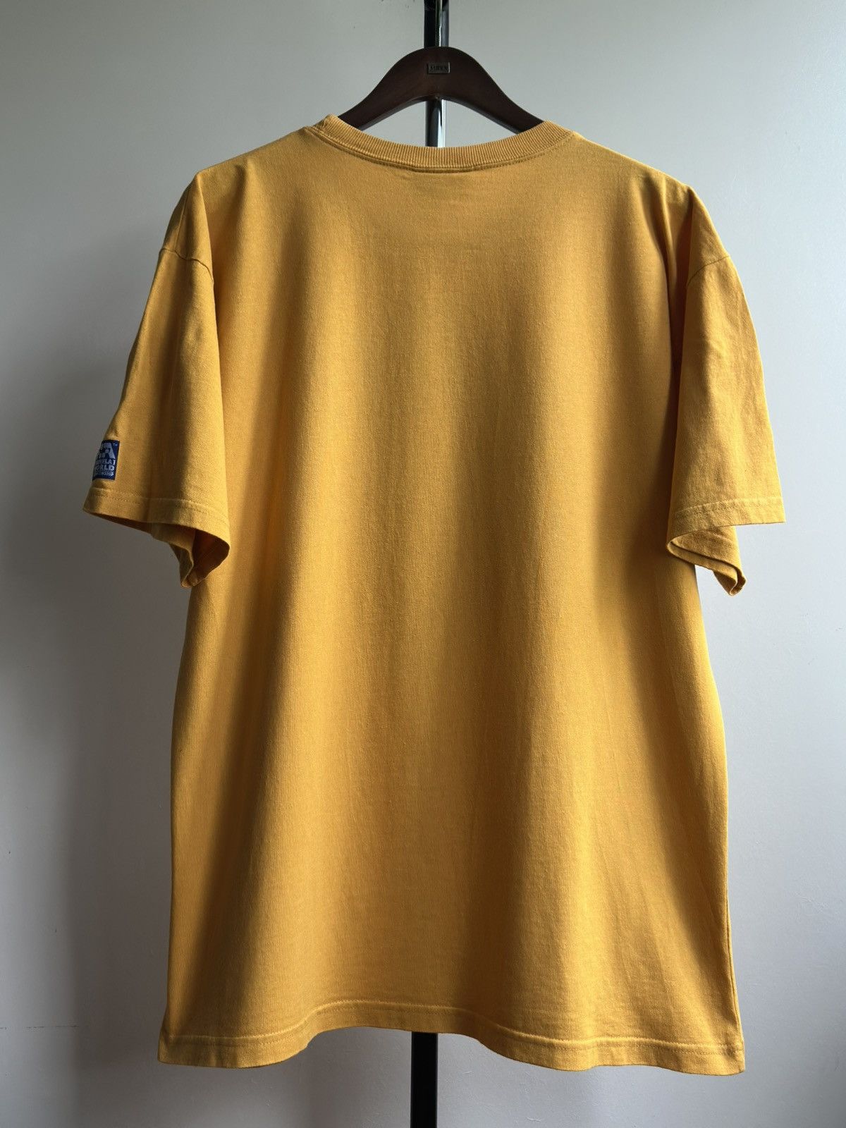 Formula 1 Vintage F1 Formula 1 World Championship Grand Prix FIA Tee Size US XL / EU 56 / 4 - 10 Thumbnail