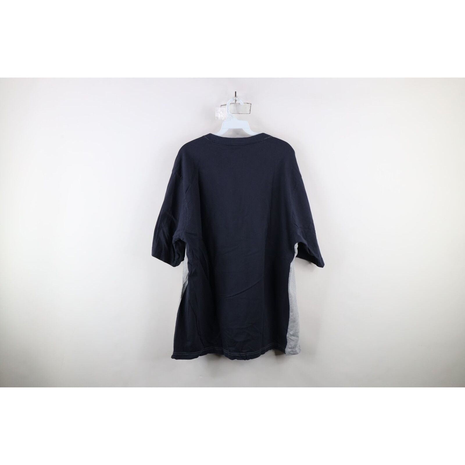 Reebok × Vintage Vintage Reebok Faded Chicago Bears Football T-Shirt Size US L / EU 52-54 / 3 - 11 Thumbnail