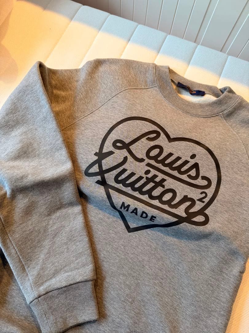 Louis Vuitton Louis Vuitton Gray Sweatshirt Size US S / EU 44-46 / 1 - 1 Thumbnail