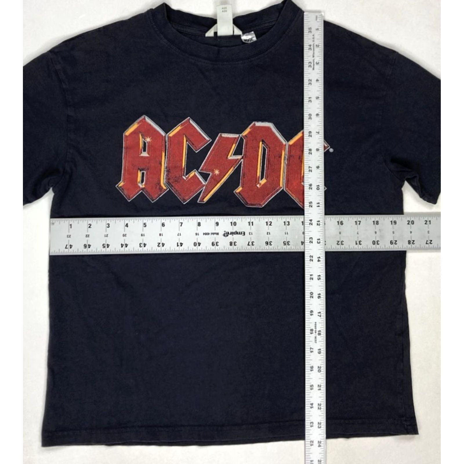 H&M VINTAGE H&M ACDC Fly On The Wall 1985 Tour Graphic T-shirt Women XS Gray Music Shirt Women XS Gray Music Size XS / US 0-2 / IT 36-38 - 5 Thumbnail